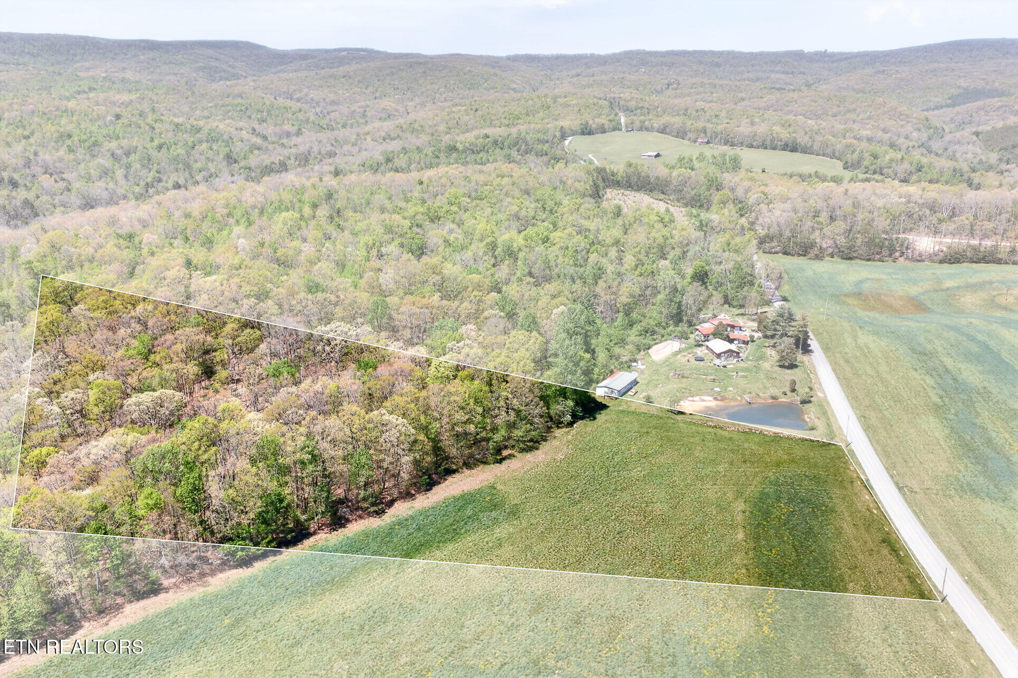5.75AC Smith Mountain Road Rockwood TN 37854