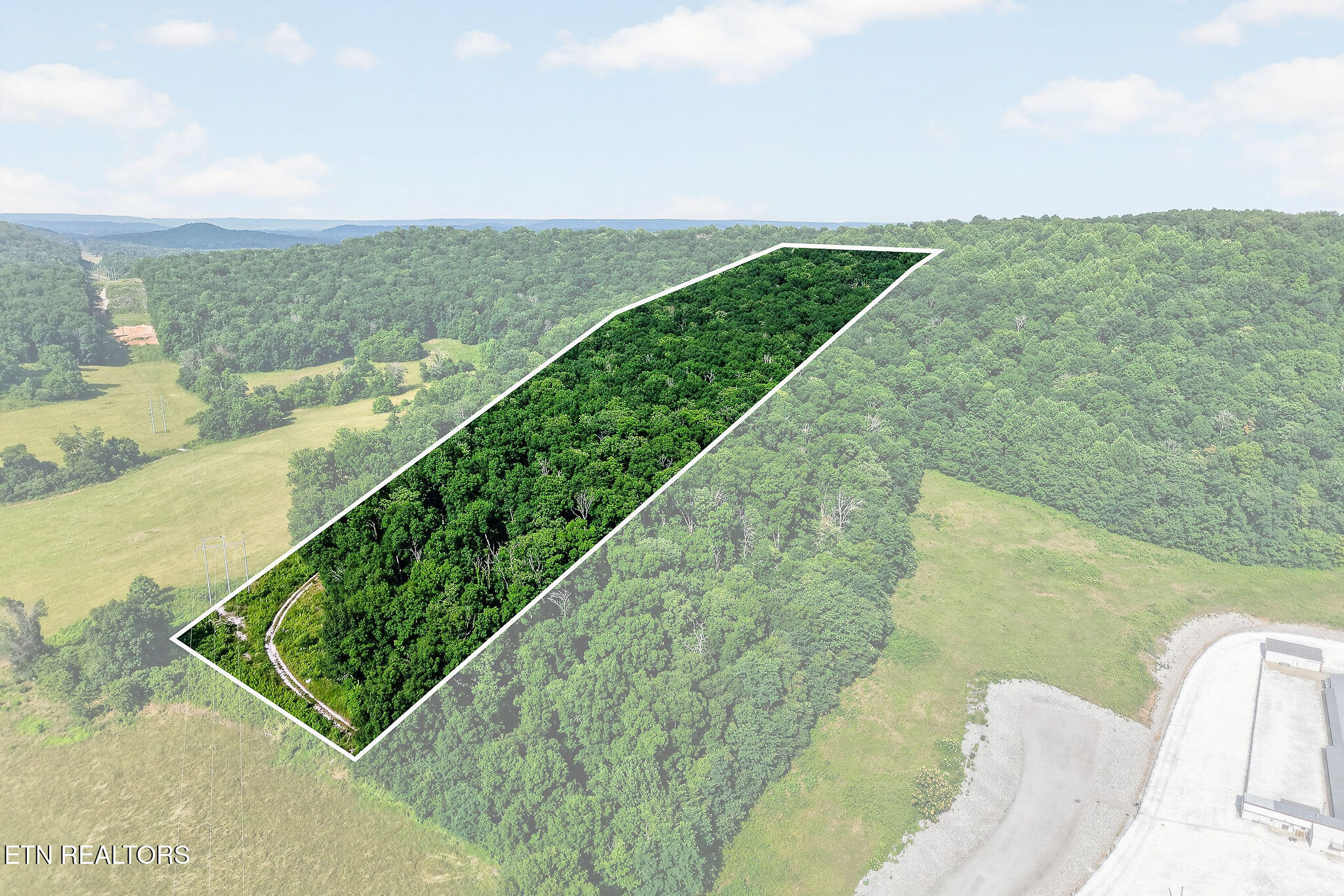 00 Moore Cove Road Quebeck TN 38579