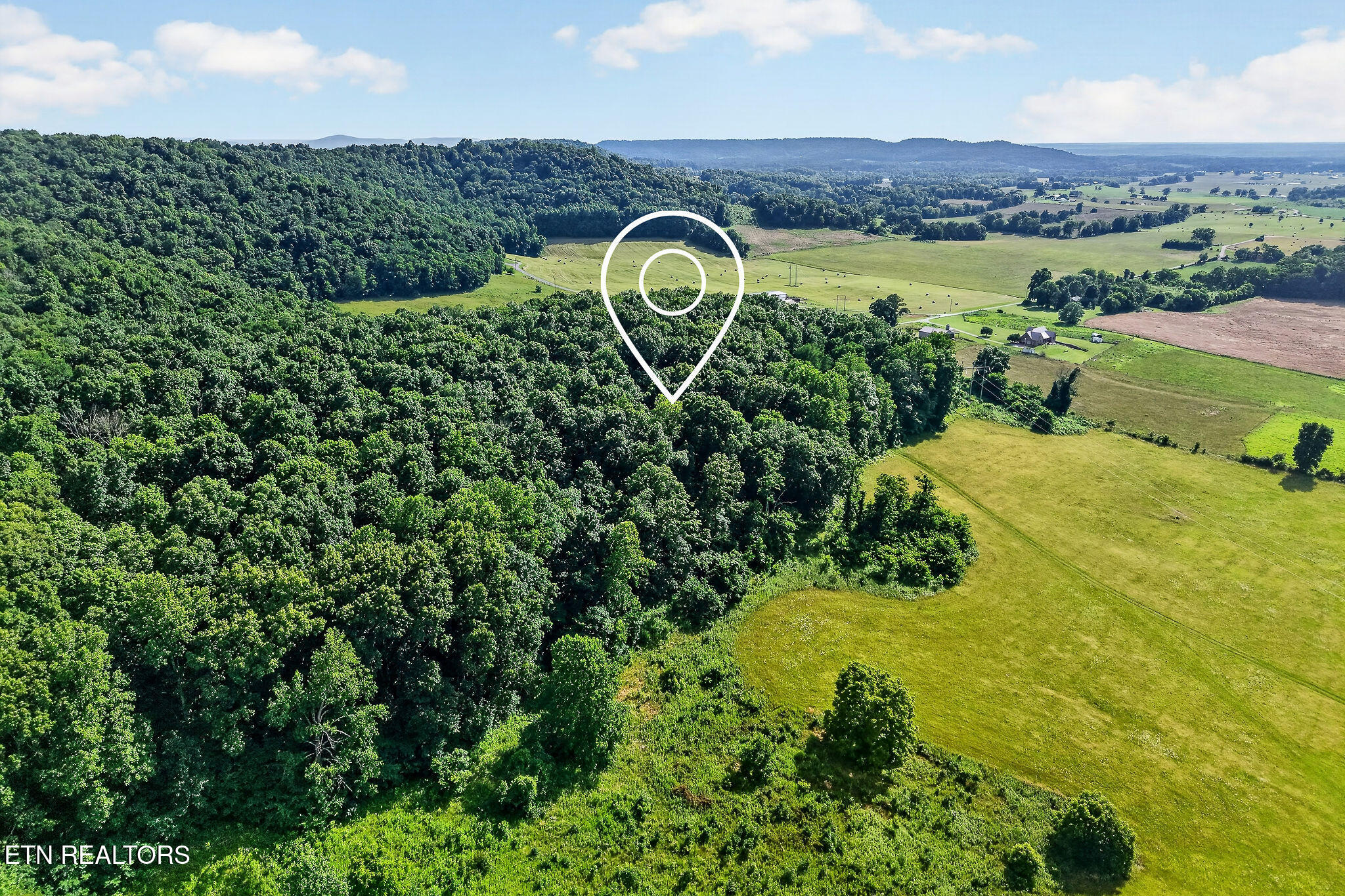 00 Moore Cove Road Quebeck TN 38579