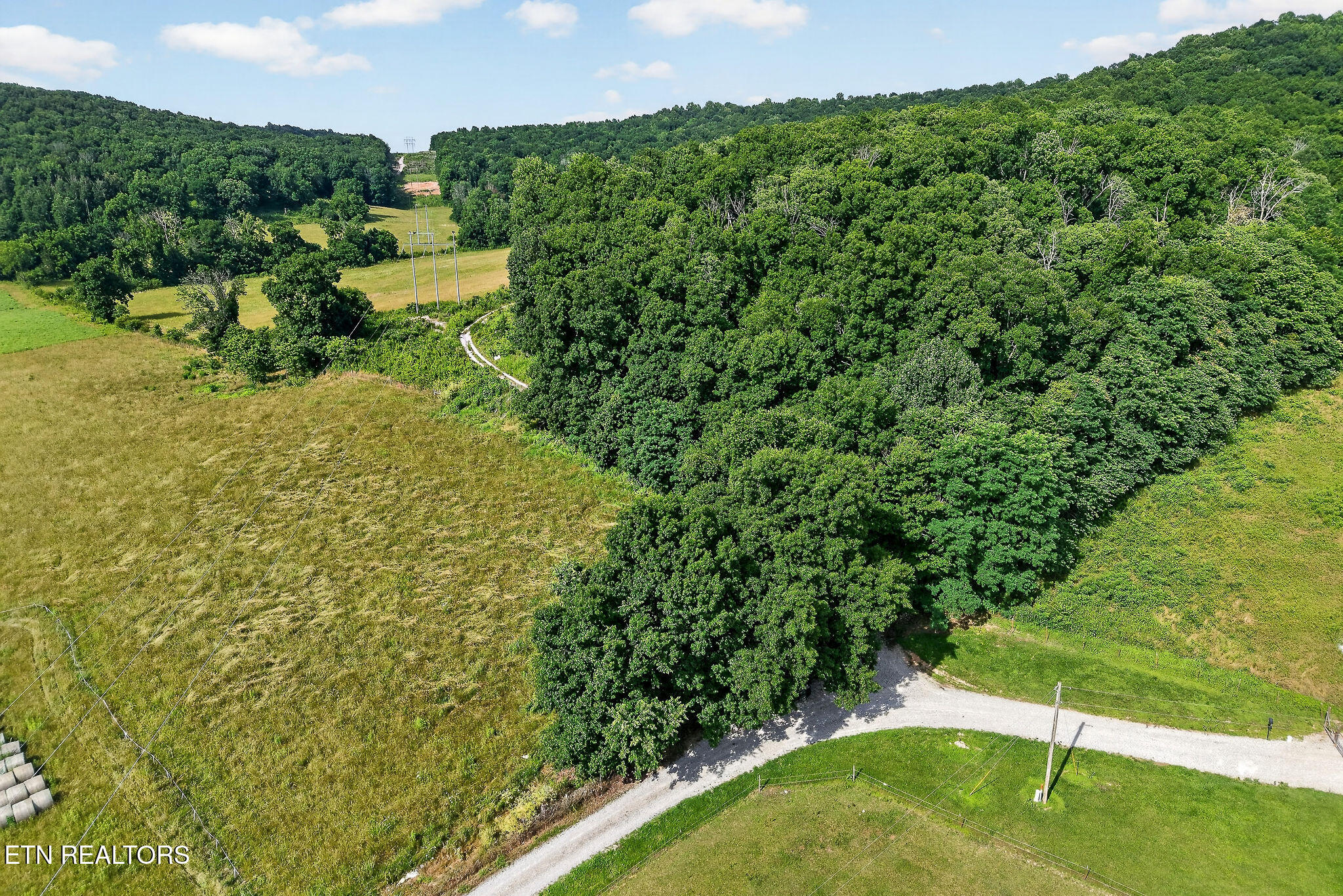 00 Moore Cove Road Quebeck TN 38579