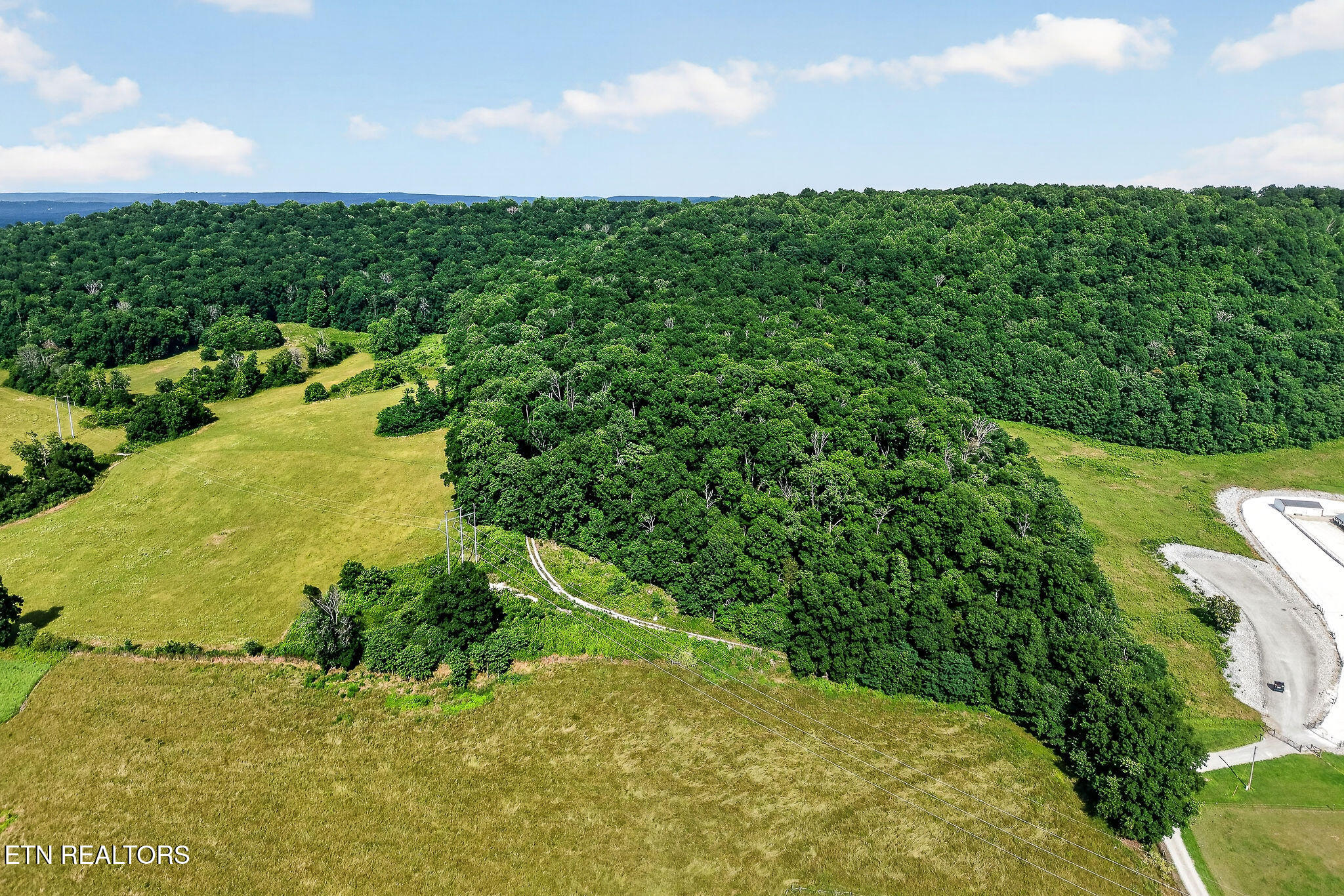 00 Moore Cove Road Quebeck TN 38579