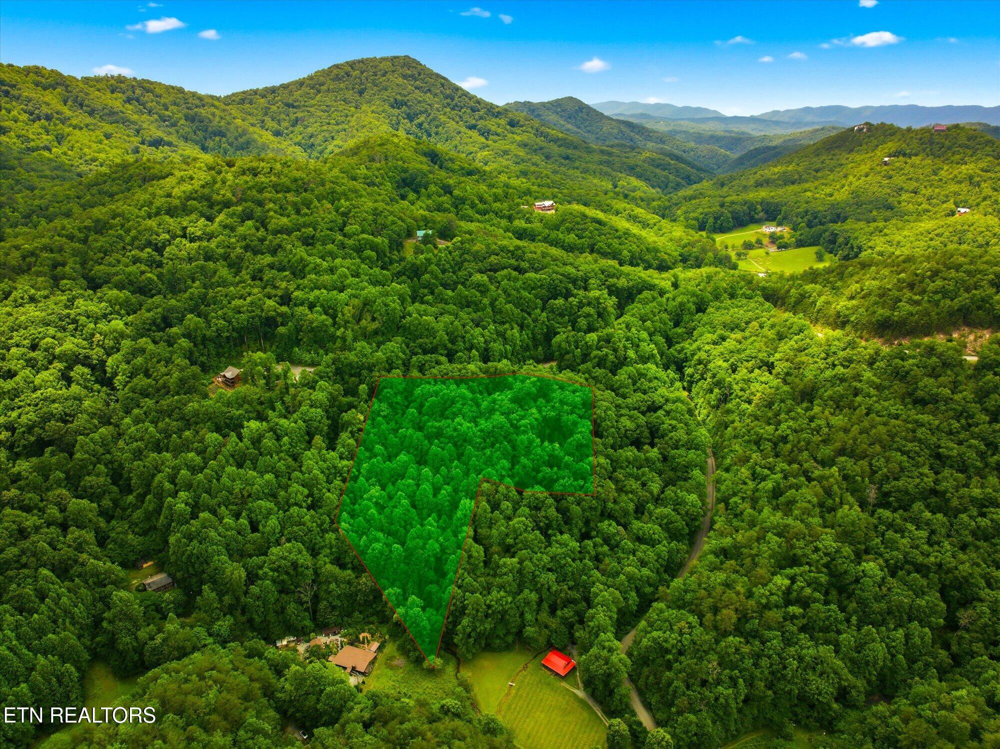 2405 Deep Spring Lane Sevierville TN 37862