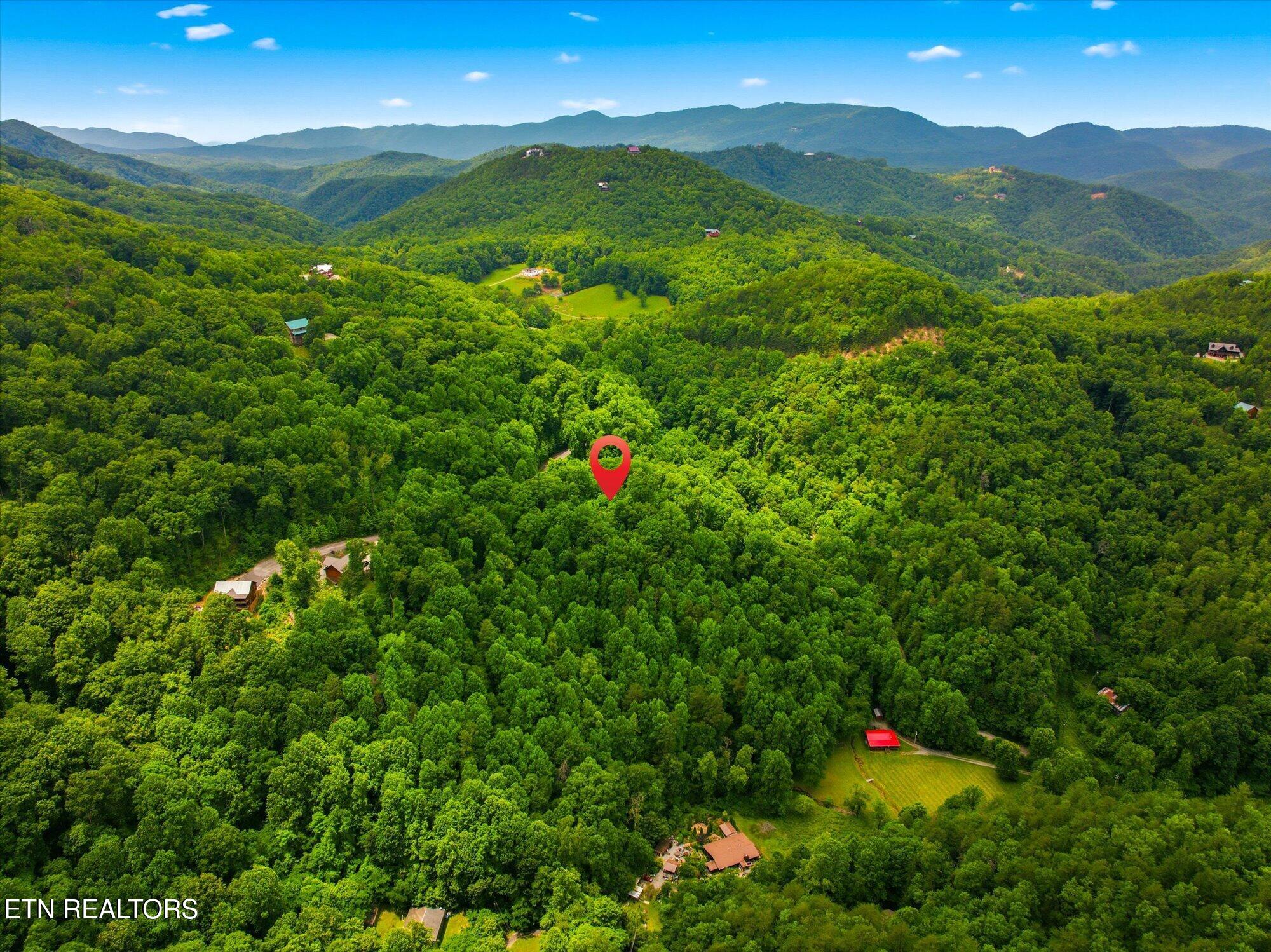 2405 Deep Spring Lane Sevierville TN 37862