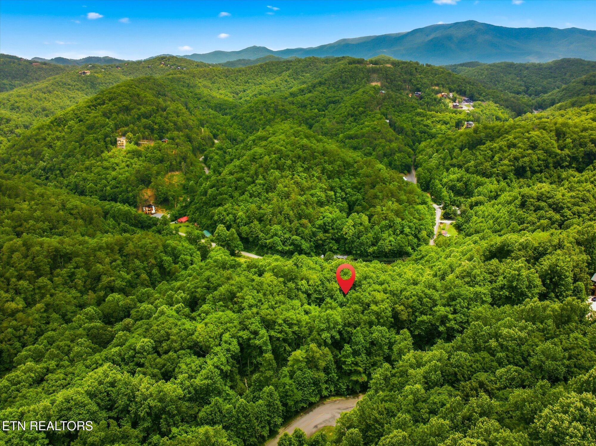 2405 Deep Spring Lane Sevierville TN 37862