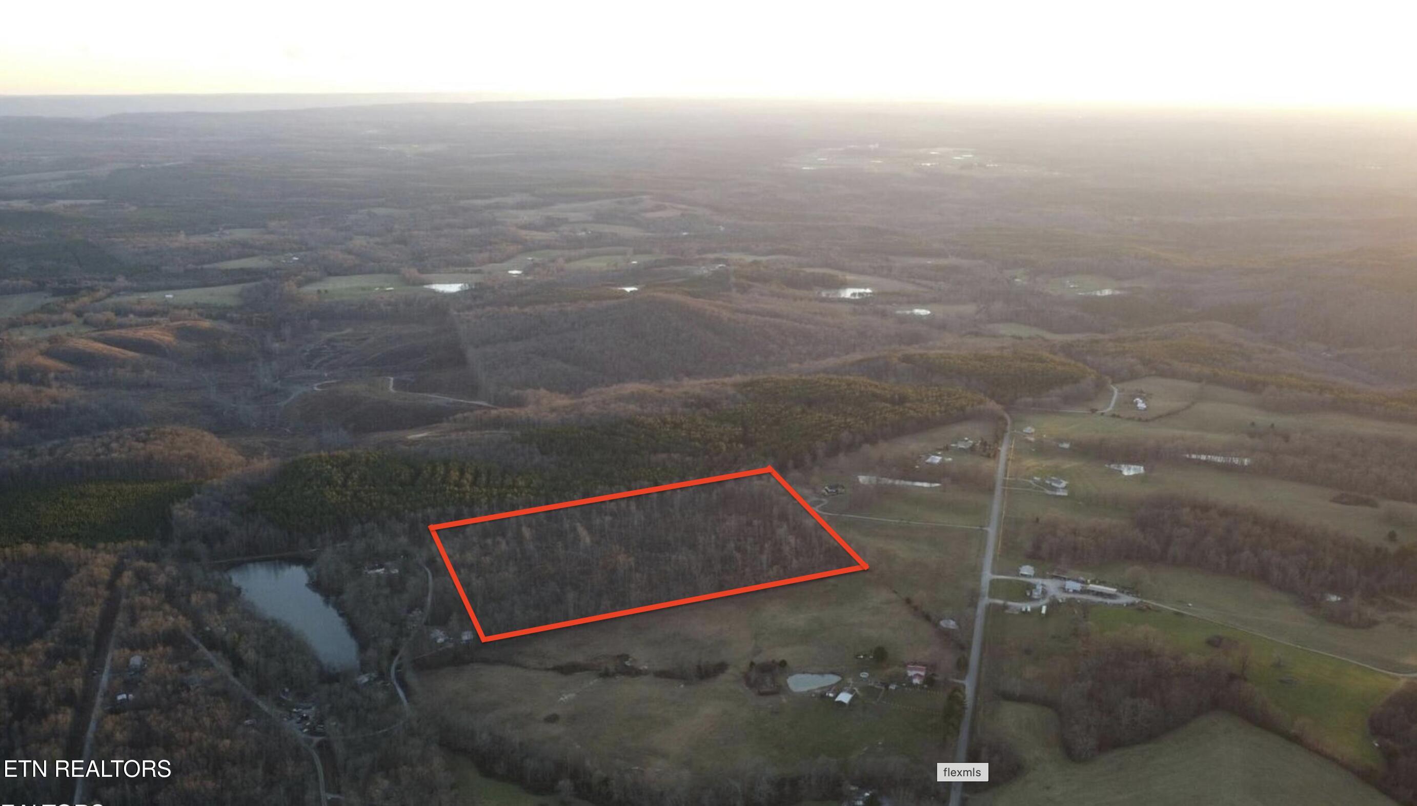 Sharon Circle Crossville TN 38572
