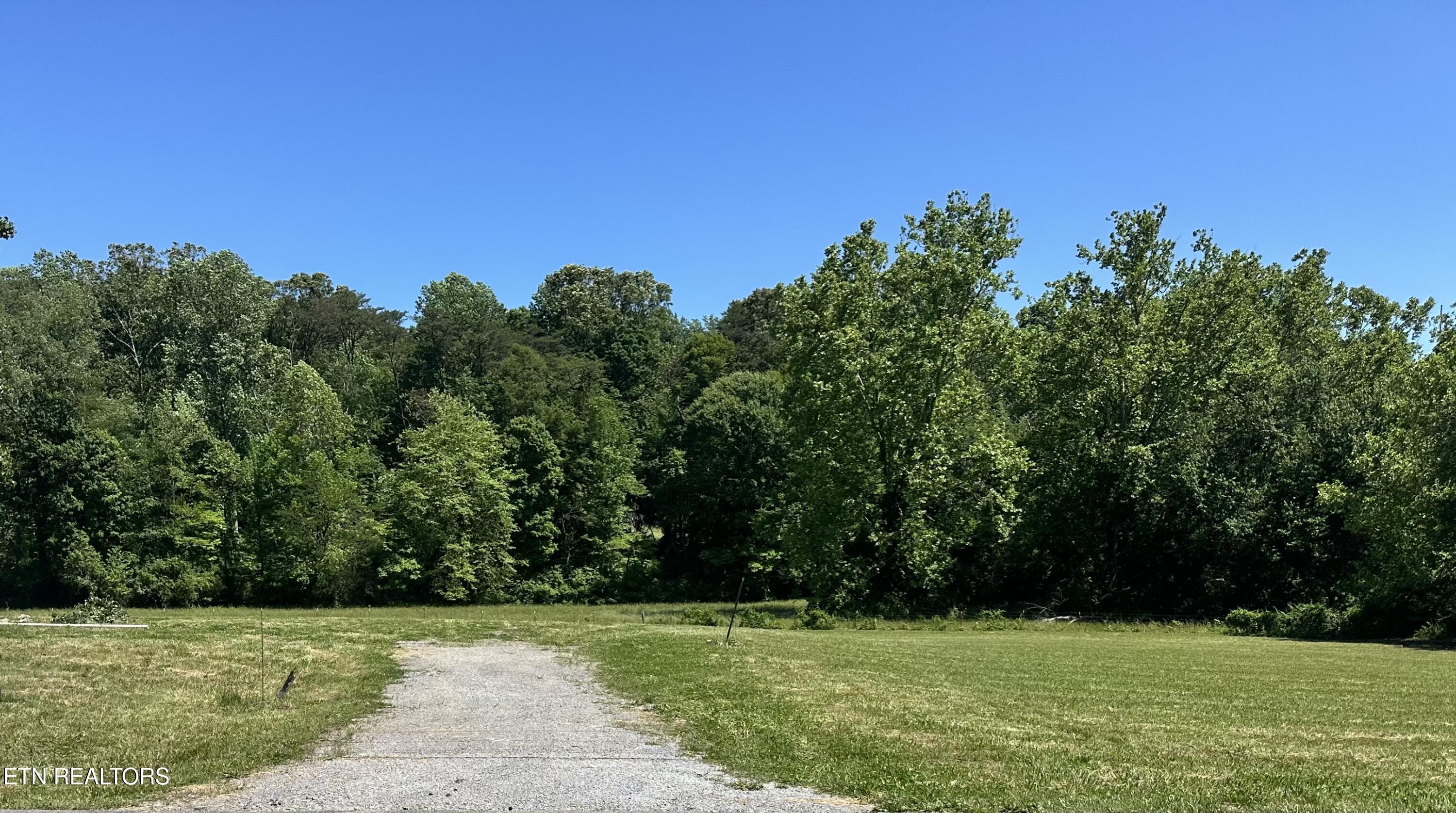 3169 Hinds Creek Road Heiskell TN 37754
