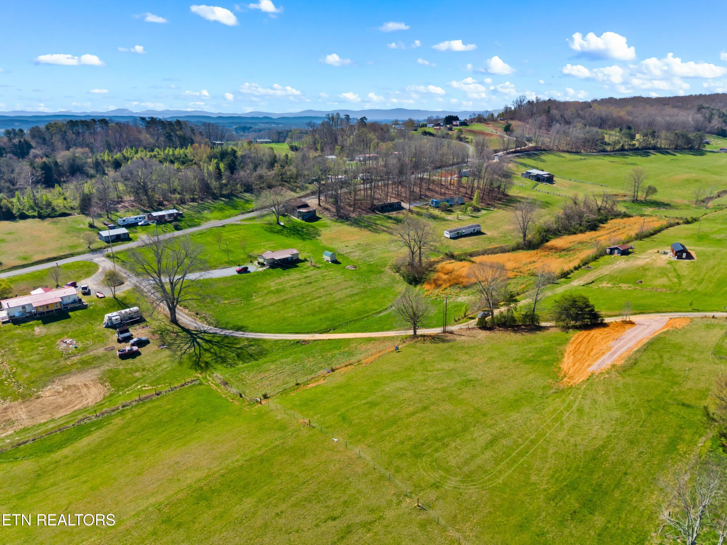 Lot 2 Fanny Collins Road Whitesburg TN 37891