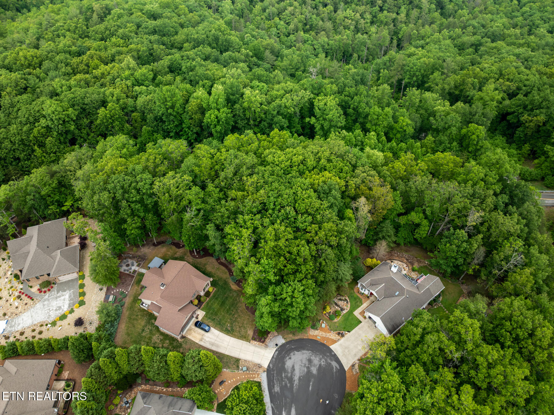 33 Camden Court Crossville TN 38558