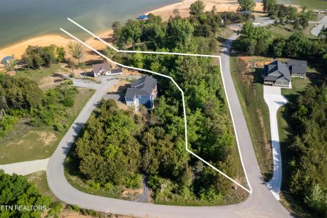 Quiet Cove Way Dandridge TN 37725