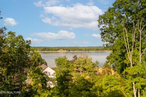 Quiet Cove Way Dandridge TN 37725