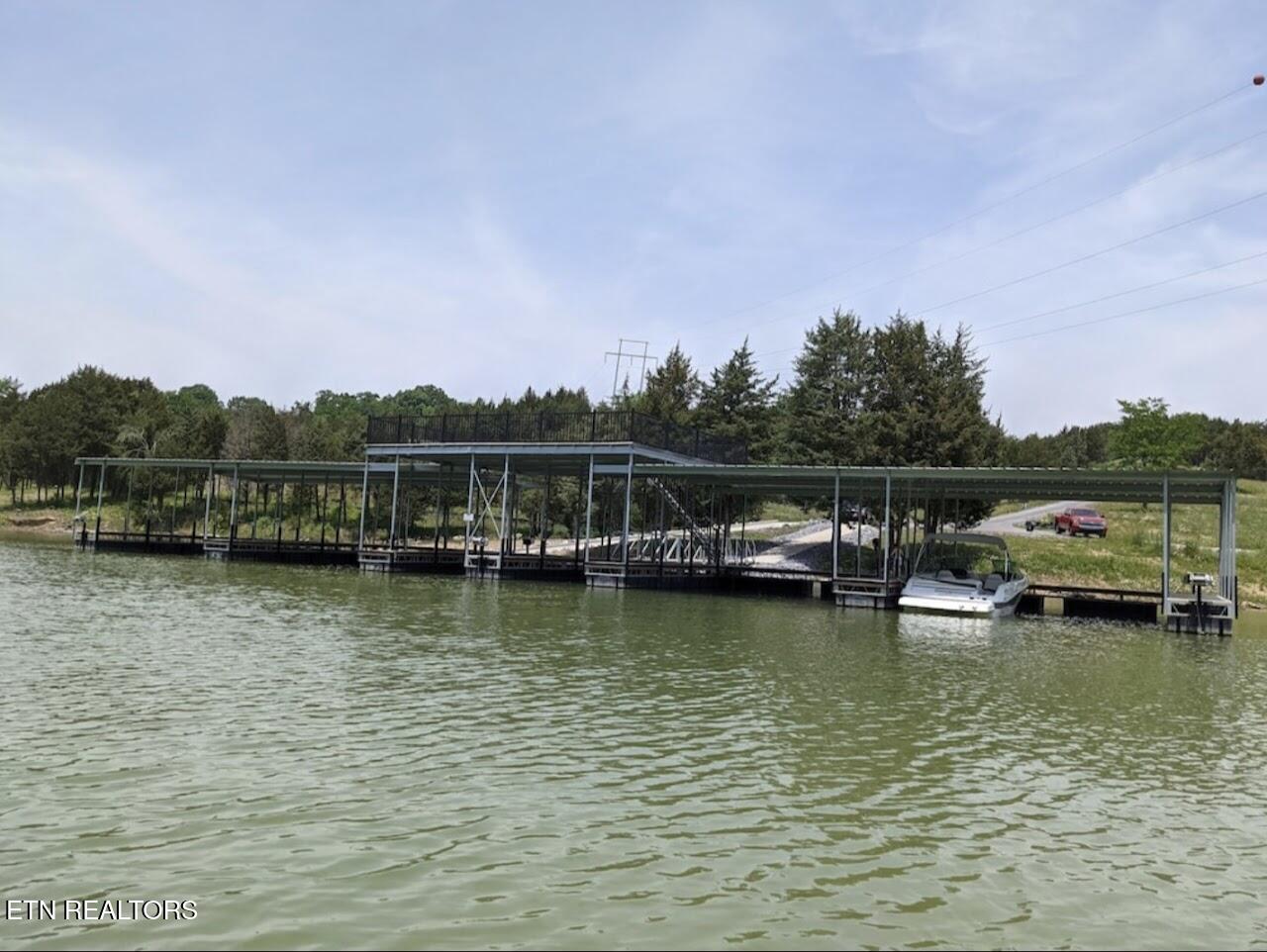 Quiet Cove Way Dandridge TN 37725