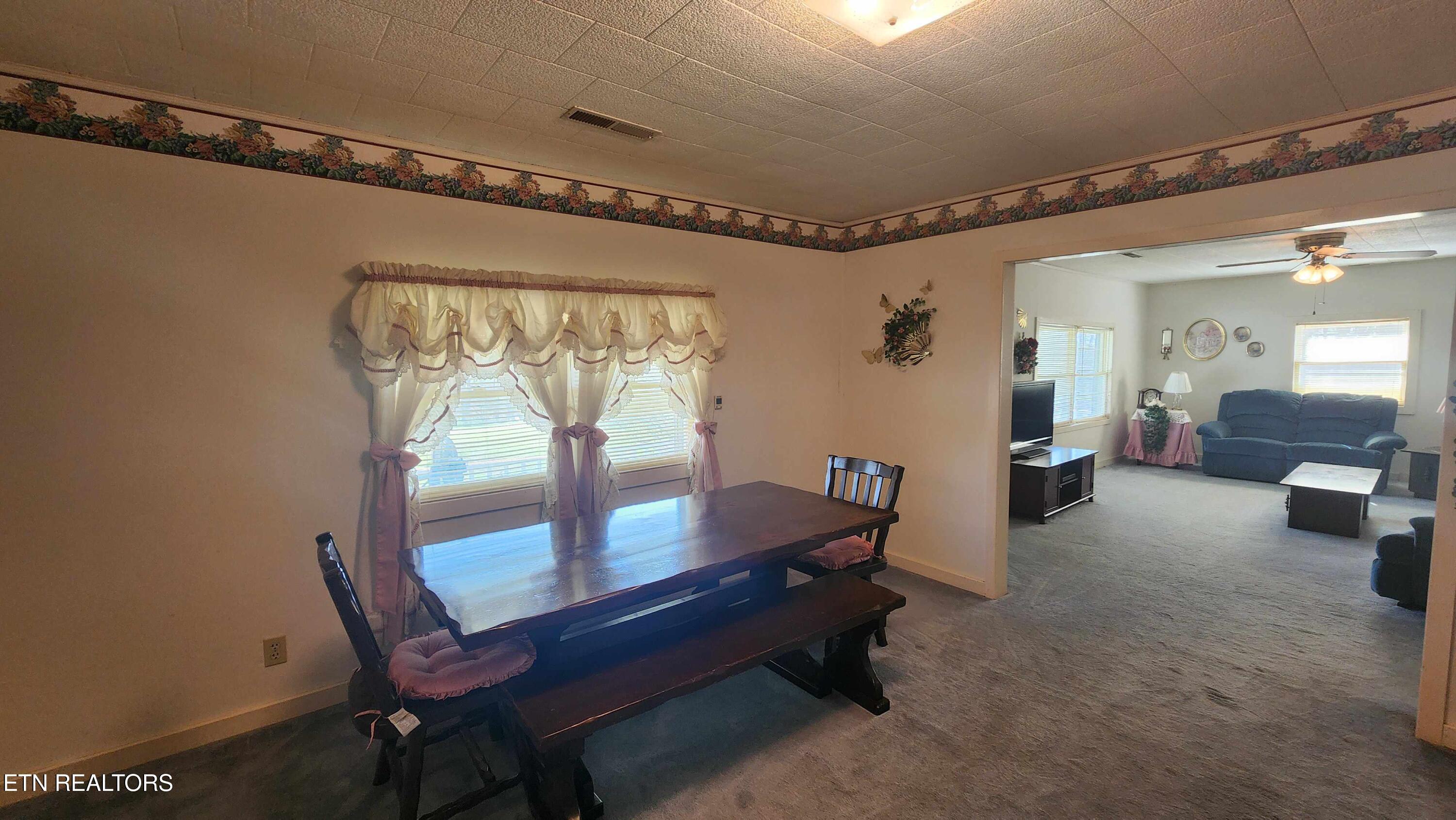 214 Don't Care Lane Celina TN 38551