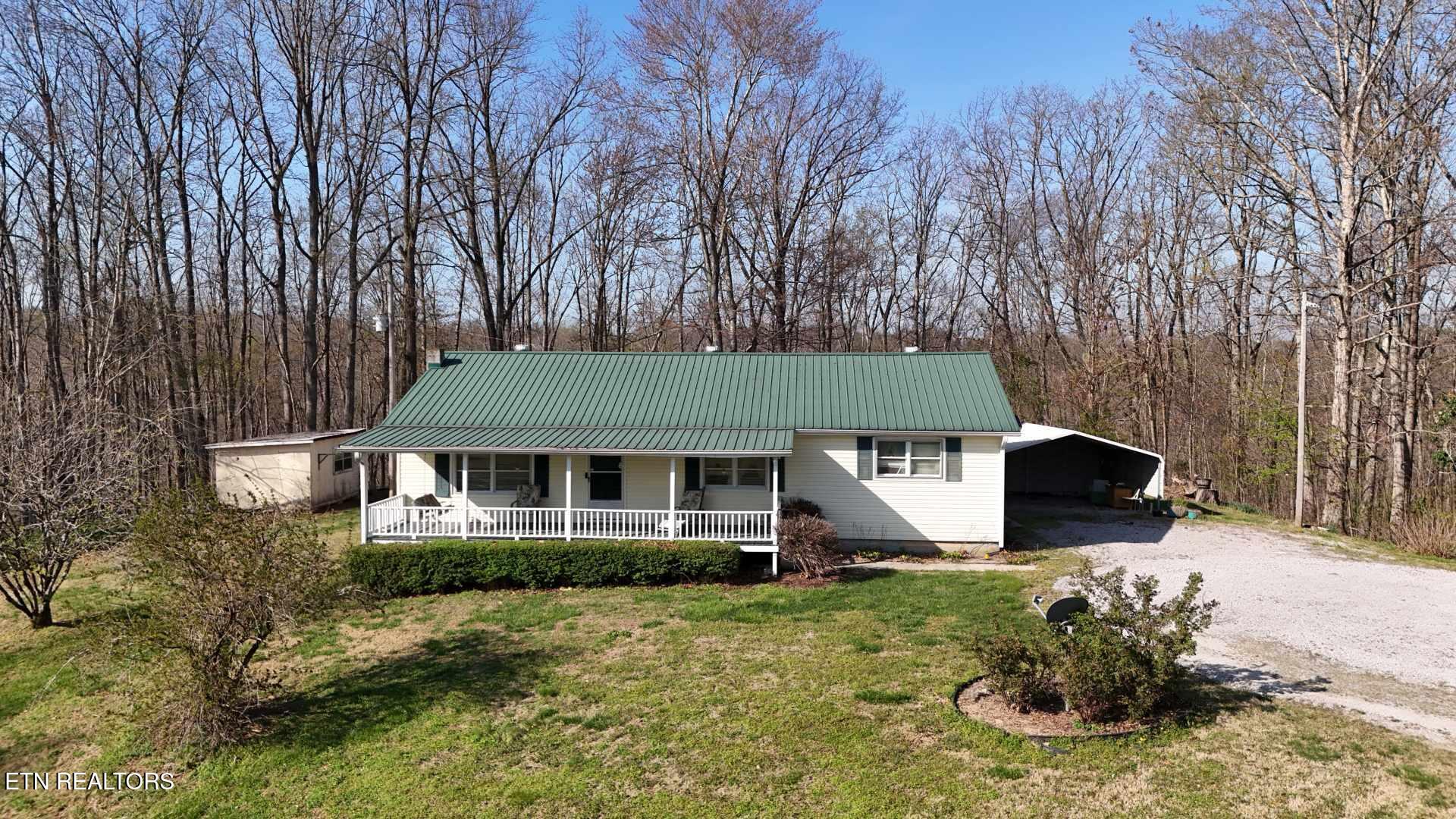 214 Don't Care Lane Celina TN 38551