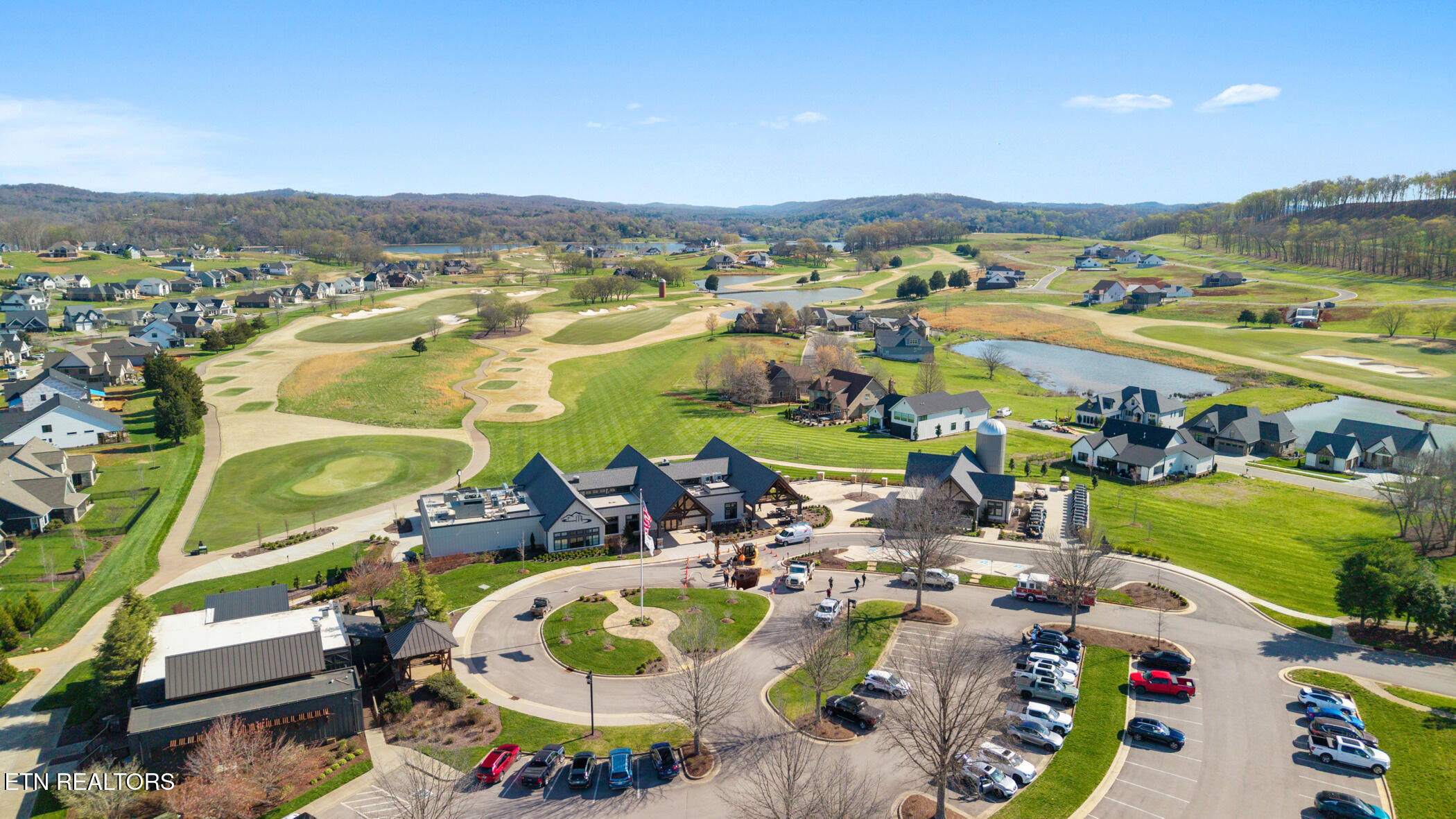 592 Old Barn Lane Loudon TN 37774