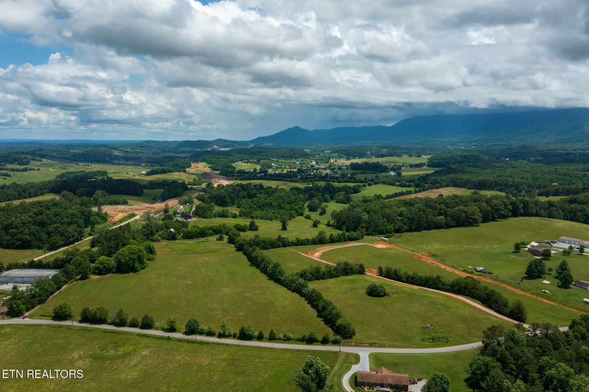 3506 Thomas Cross Road Sevierville TN 37876