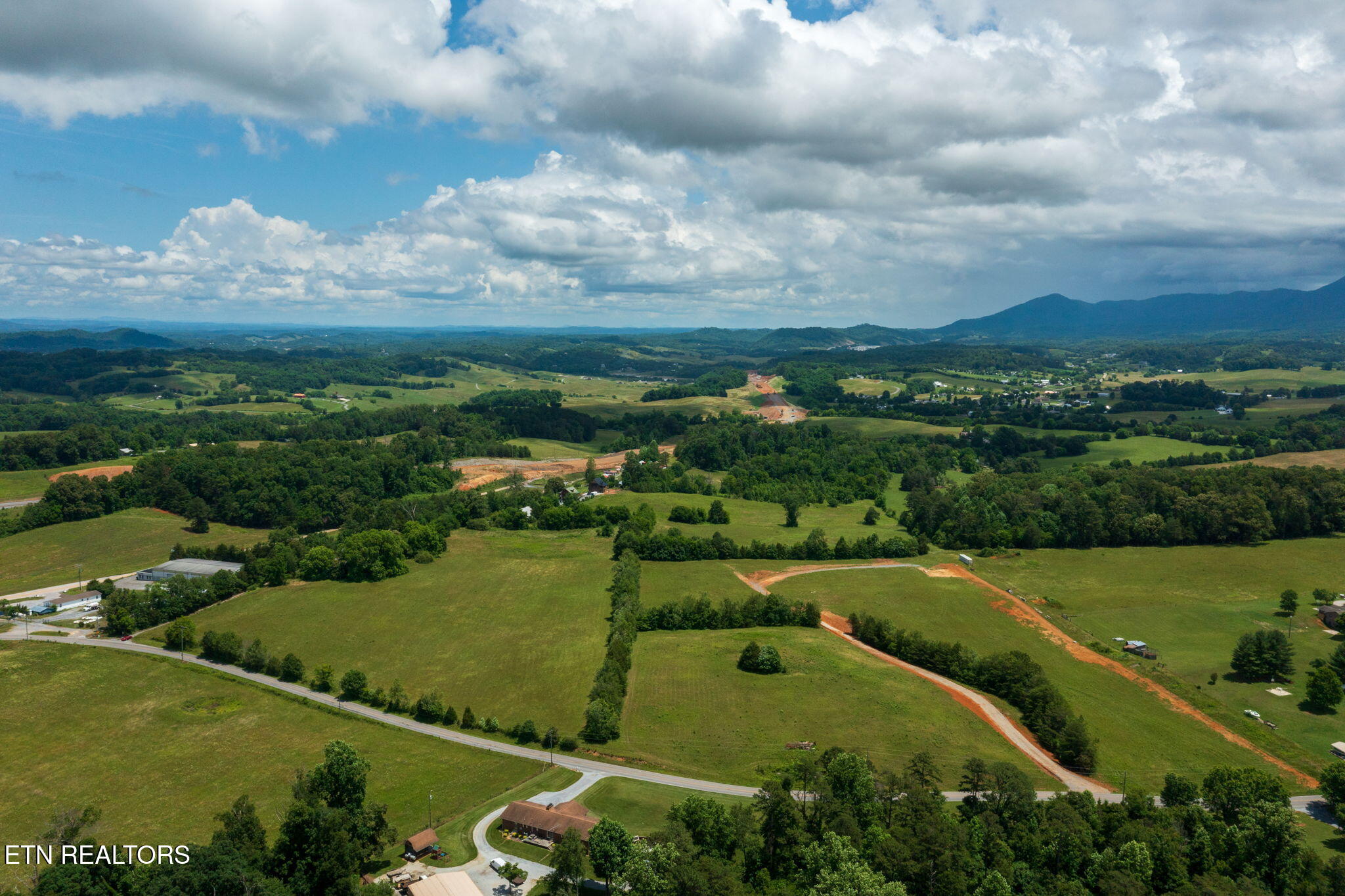 3506 Thomas Cross Road Sevierville TN 37876