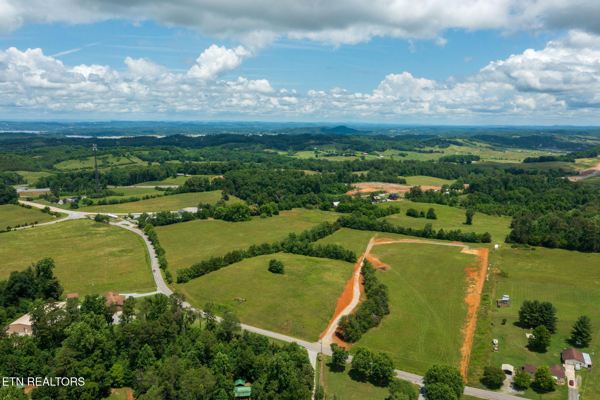 3506 Thomas Cross Road Sevierville TN 37876