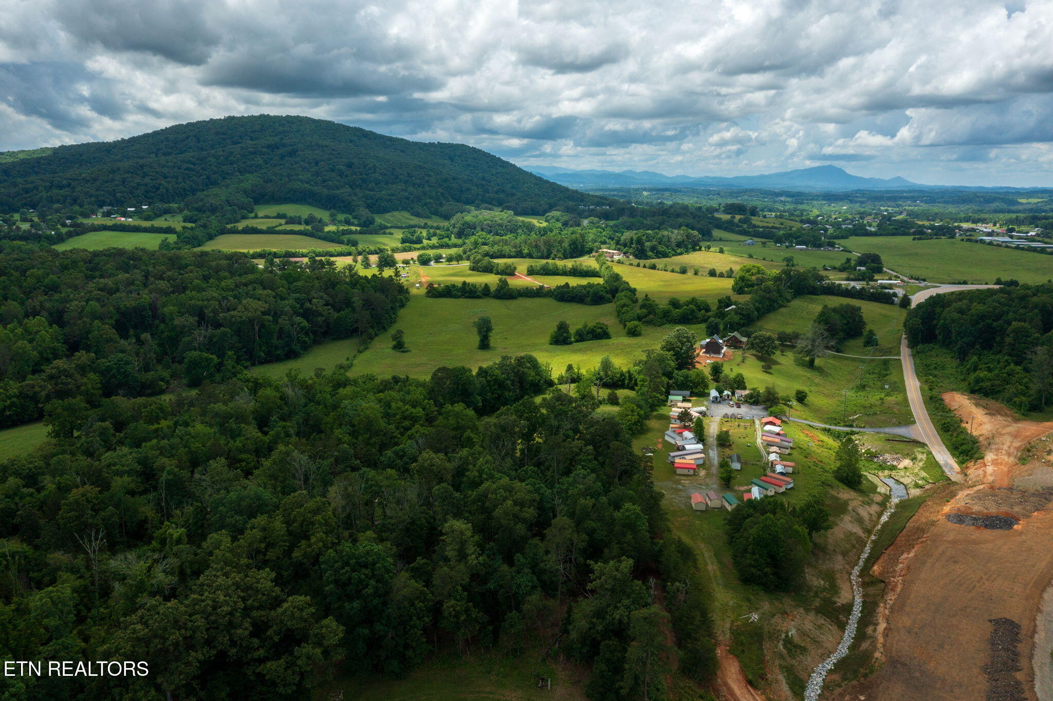3506 Thomas Cross Road Sevierville TN 37876