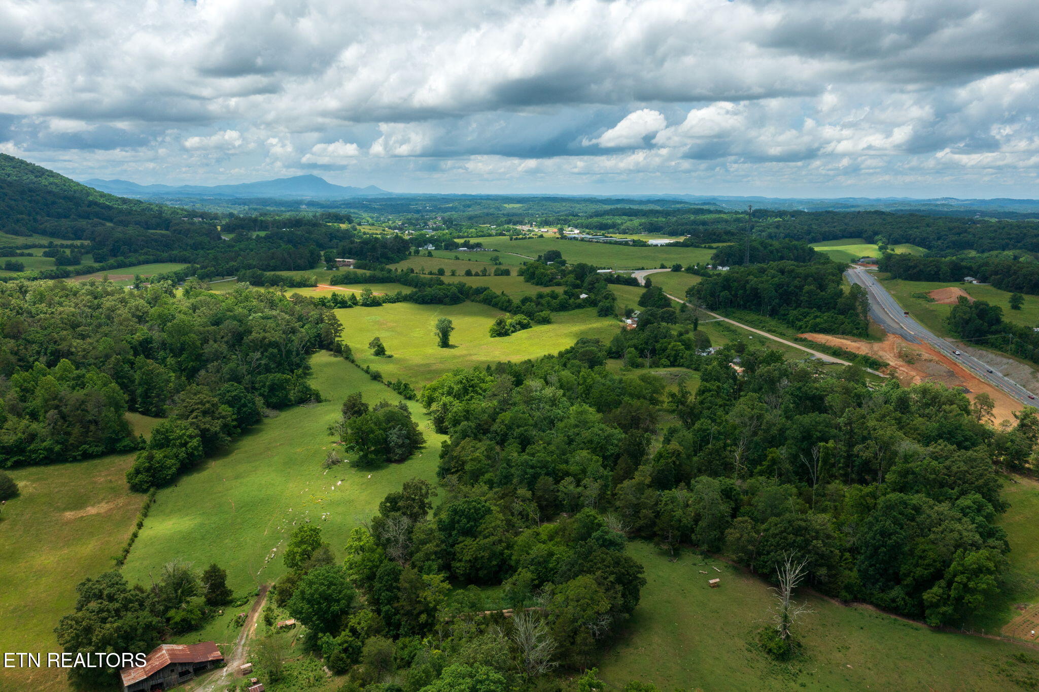 3506 Thomas Cross Road Sevierville TN 37876