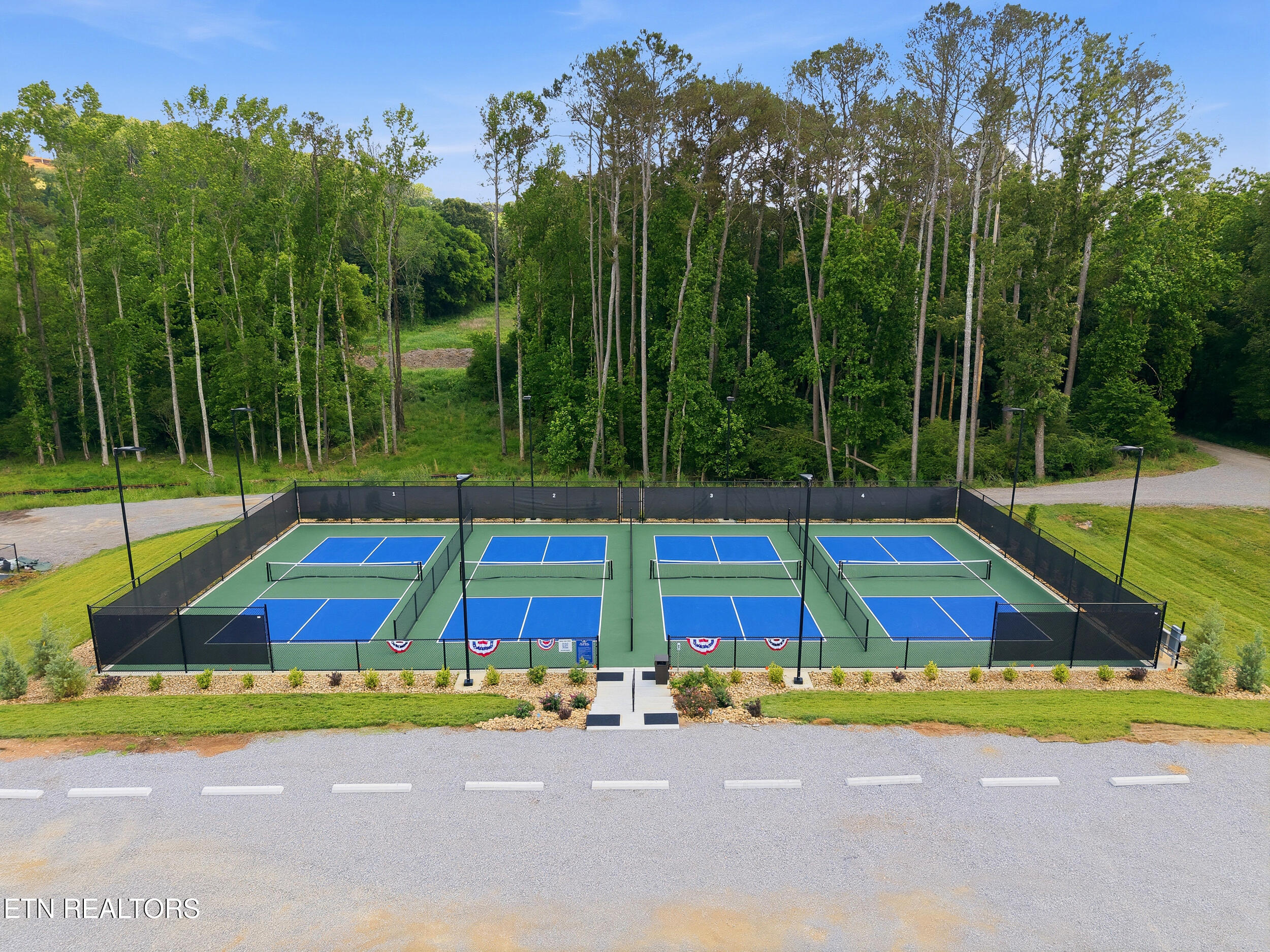 147 Summit View Drive Loudon TN 37774