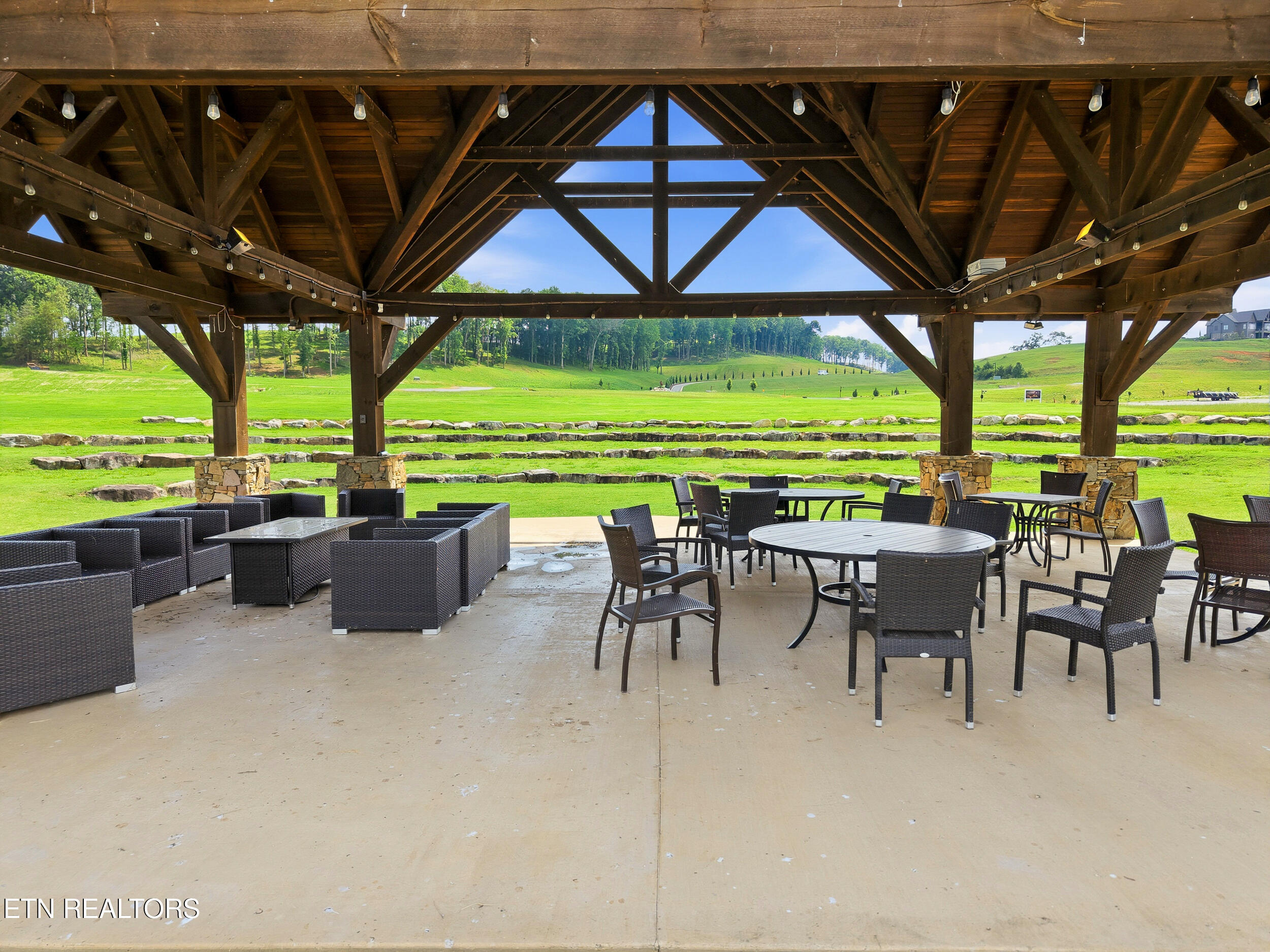 147 Summit View Drive Loudon TN 37774