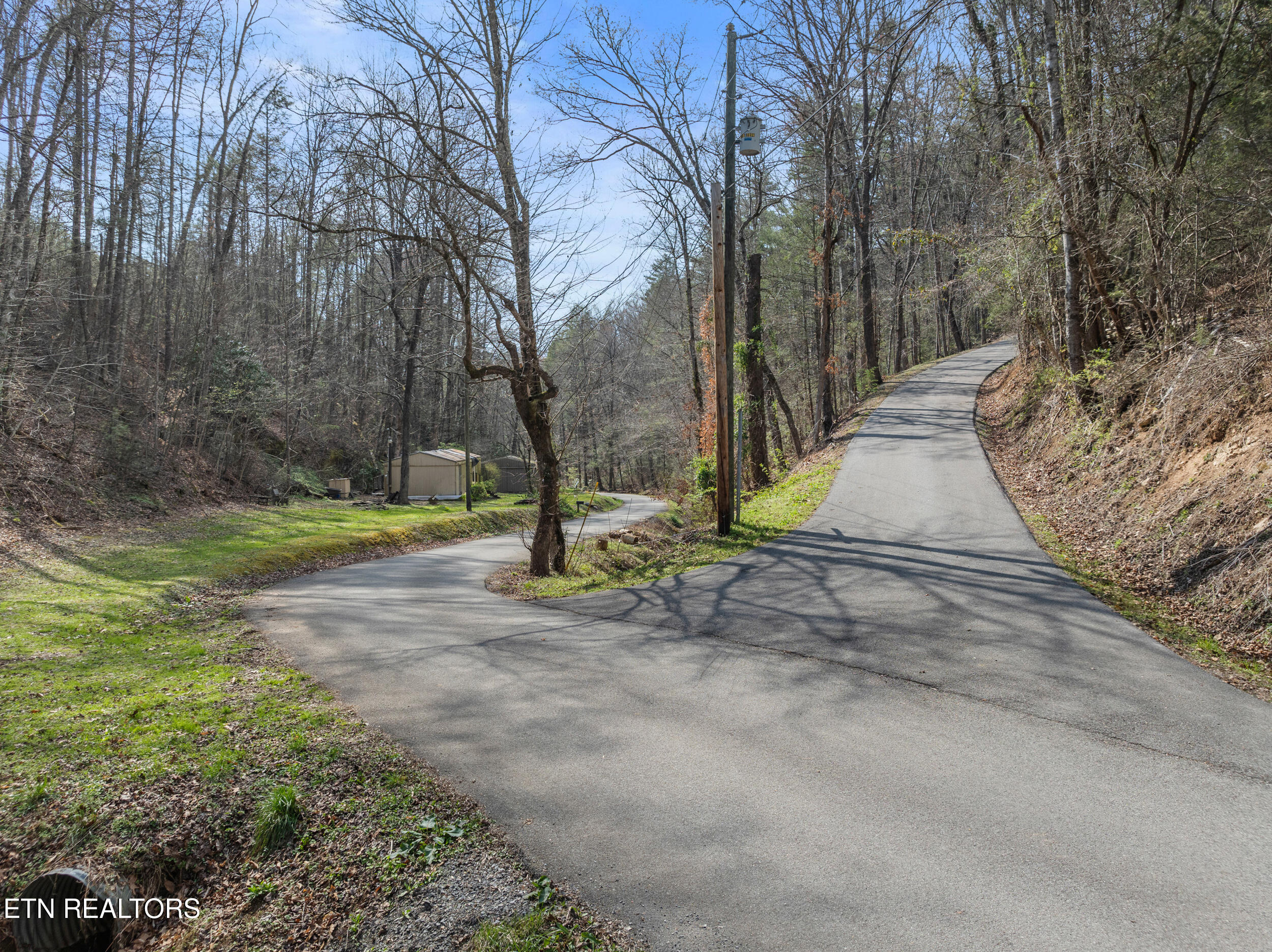 520 Huskey Grove Road Pigeon Forge TN 37876
