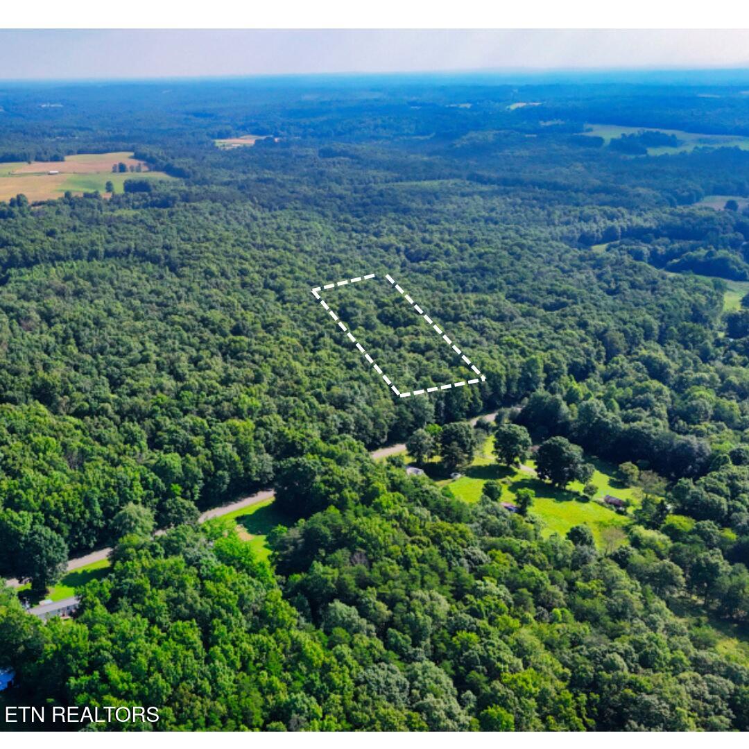 Lot 8 Turkey Blind Road Crossville TN 38572