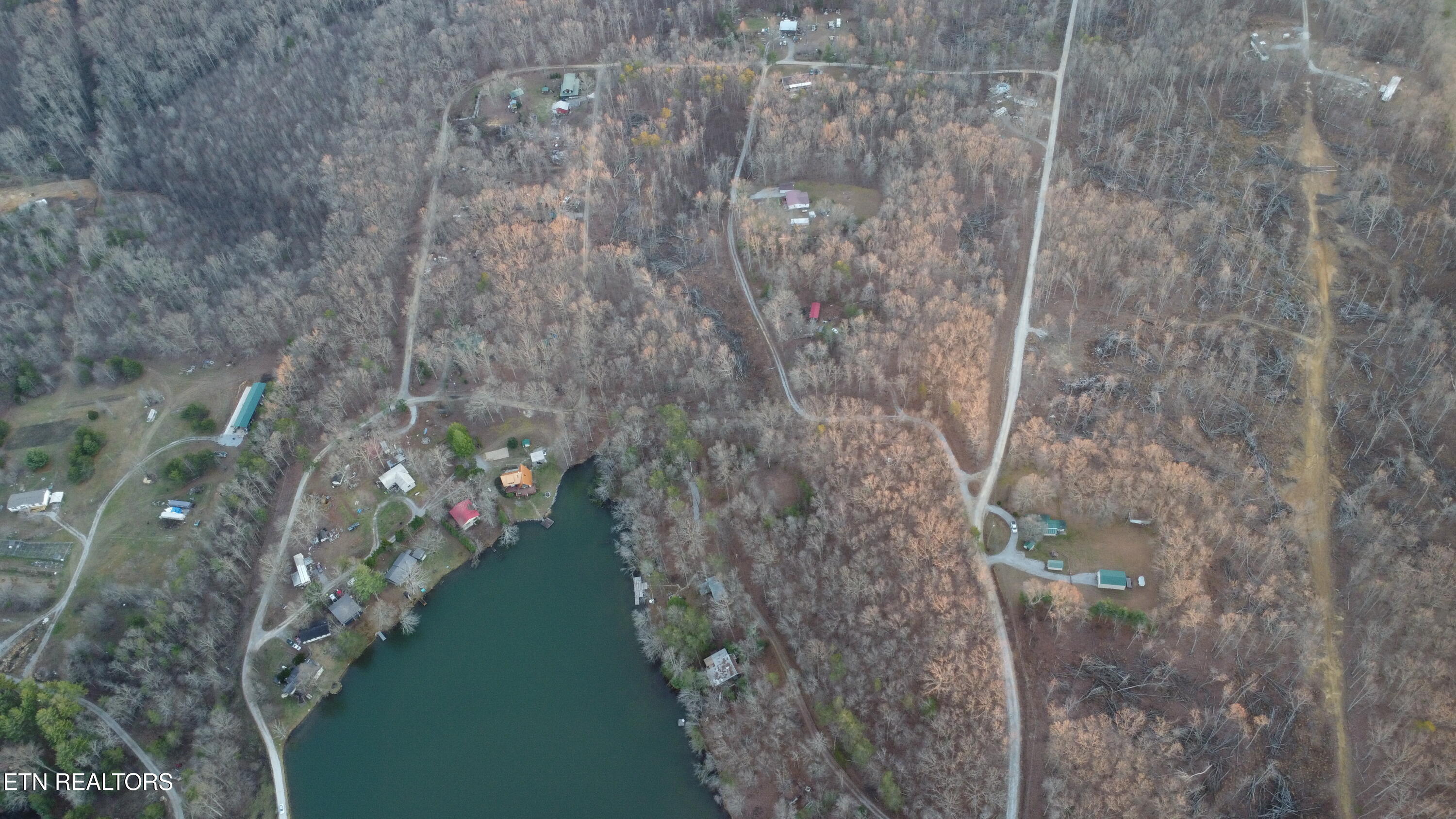 23 Diane Circle Crossville TN 38572