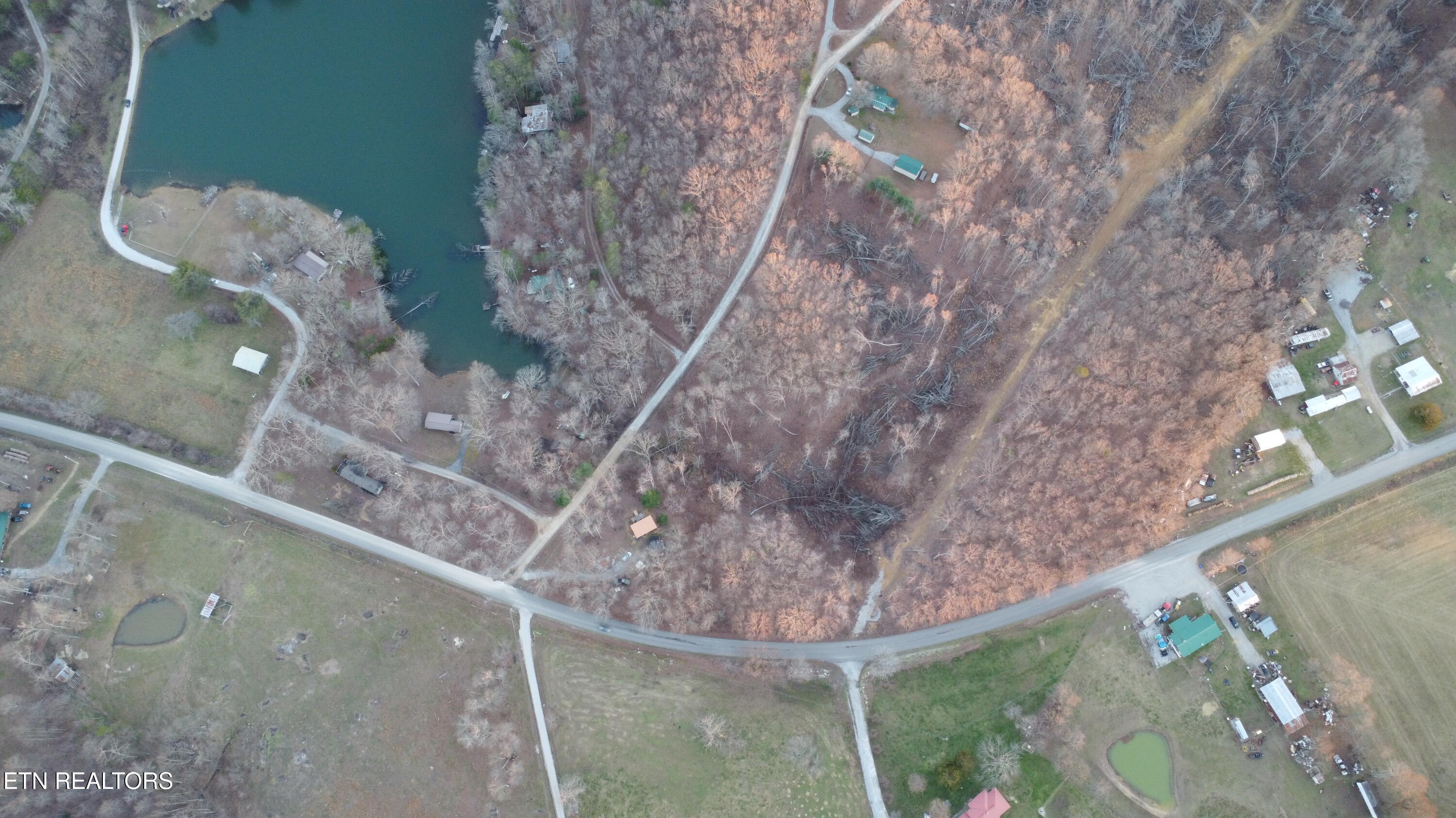 23 Diane Circle Crossville TN 38572