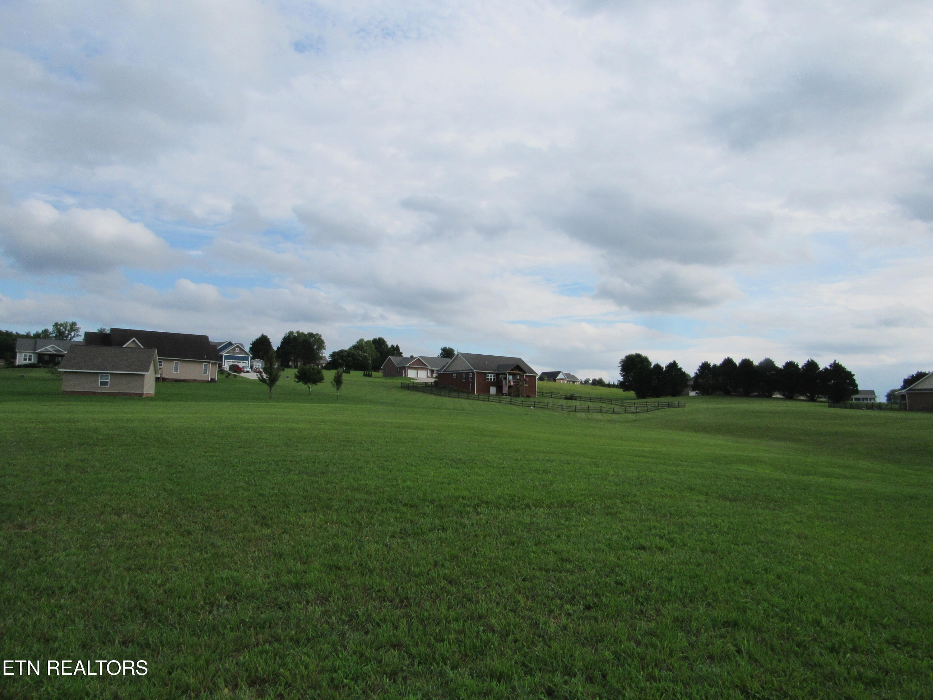 Old Hickory Circle Madisonville TN 37354