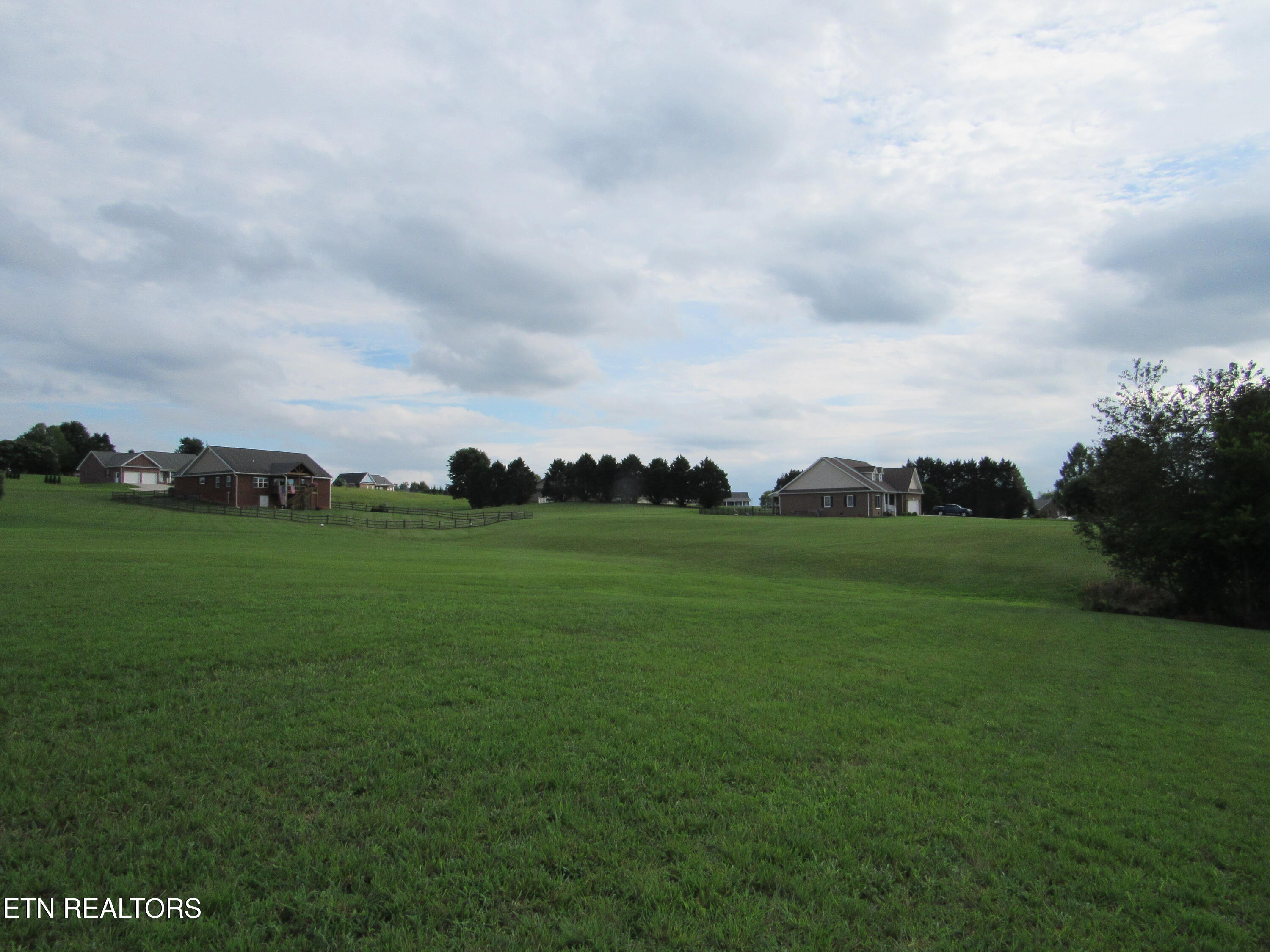 Old Hickory Circle Madisonville TN 37354
