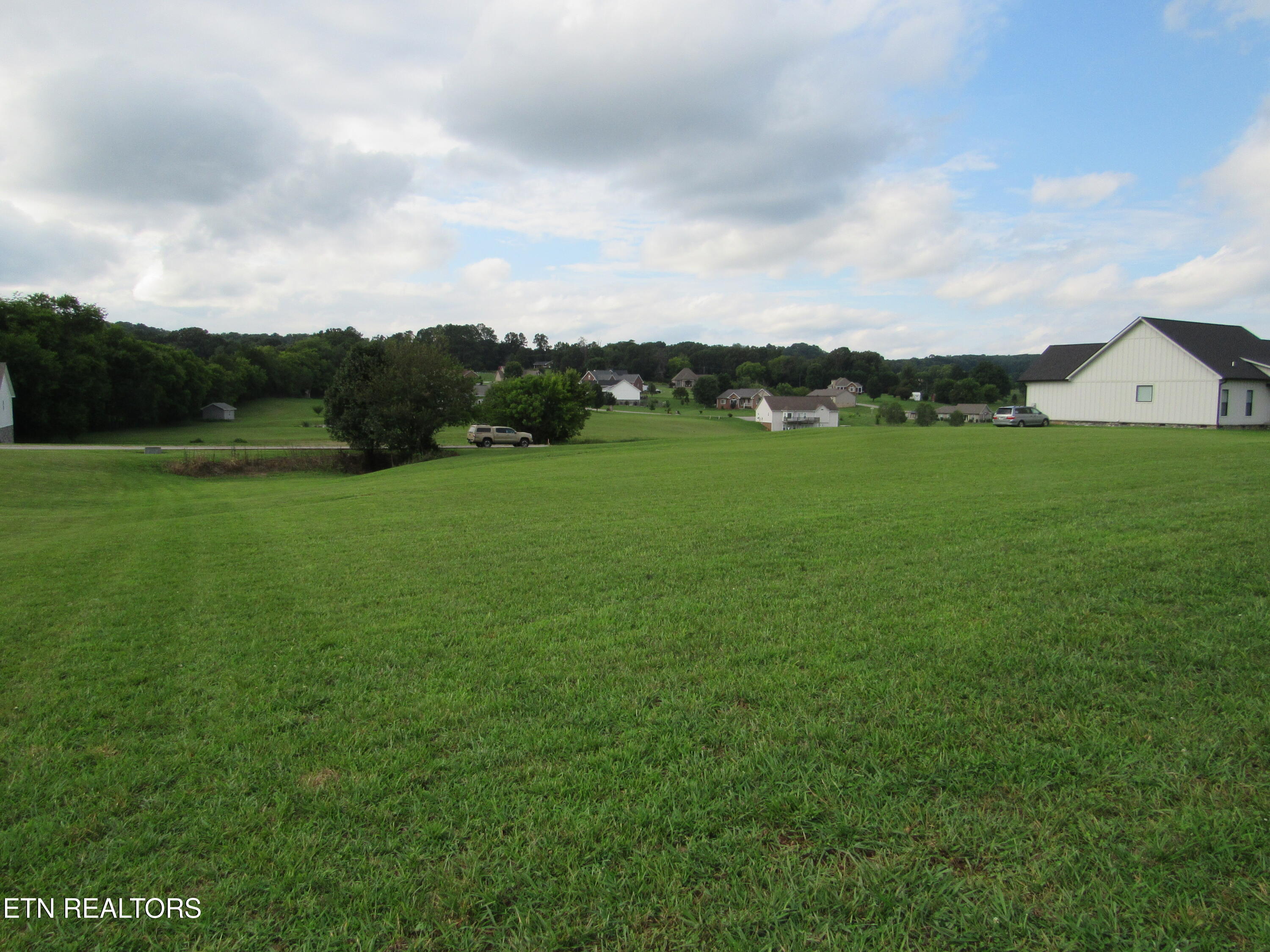 Old Hickory Circle Madisonville TN 37354
