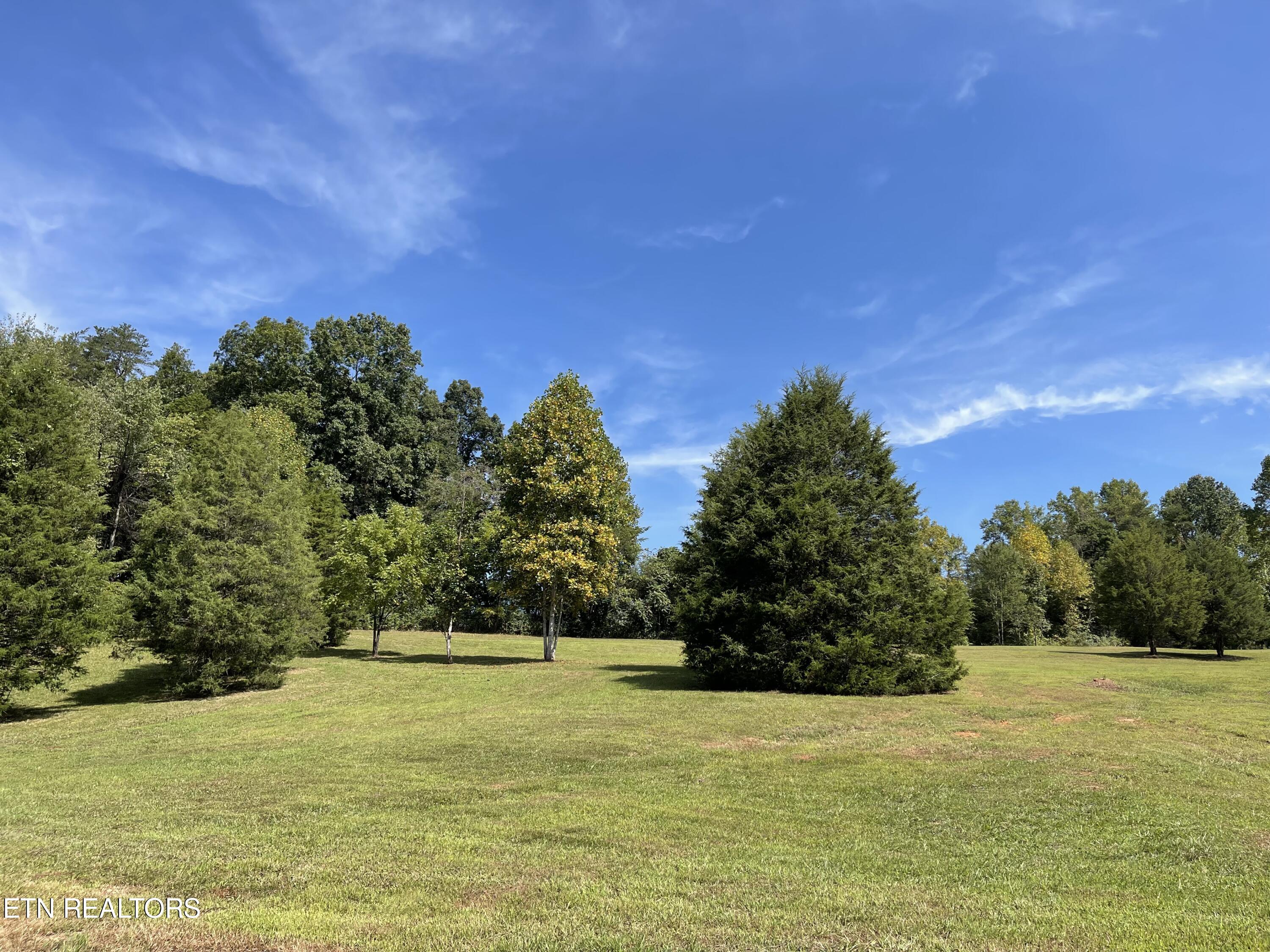 Hendren Lane Clinton TN 37716