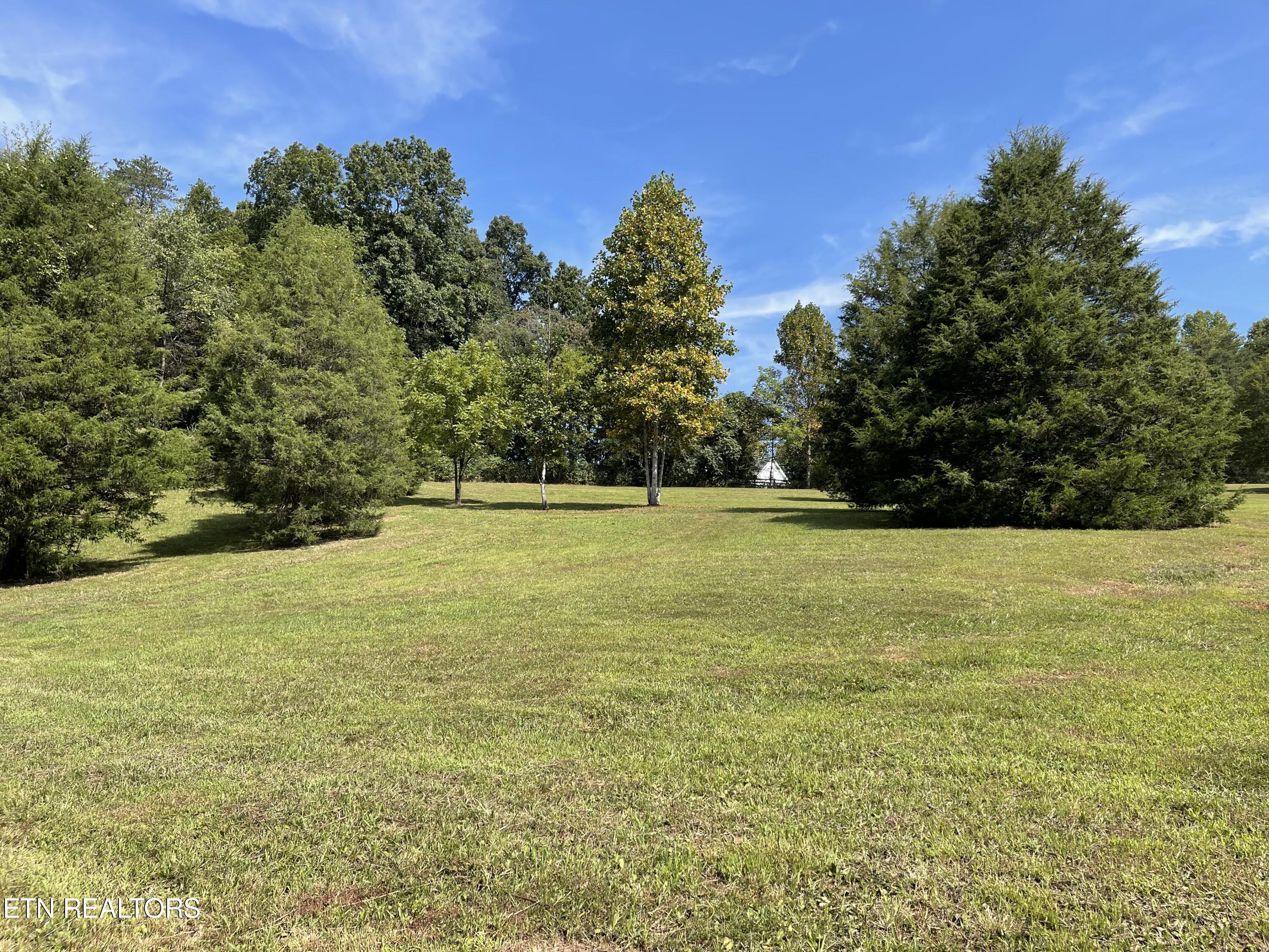Hendren Lane Clinton TN 37716