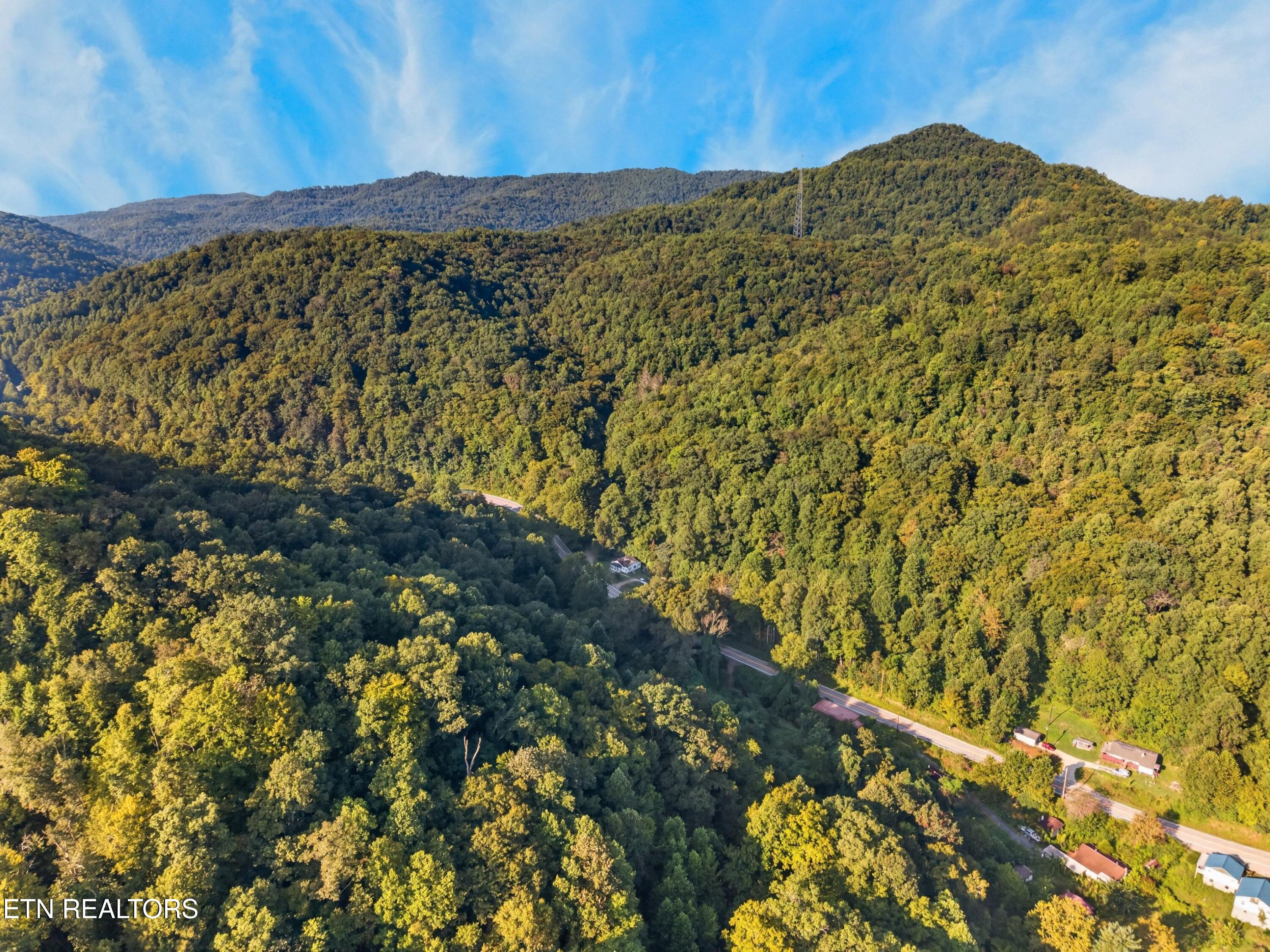 5106 Highway 25w S E Of Lafollette TN 37766