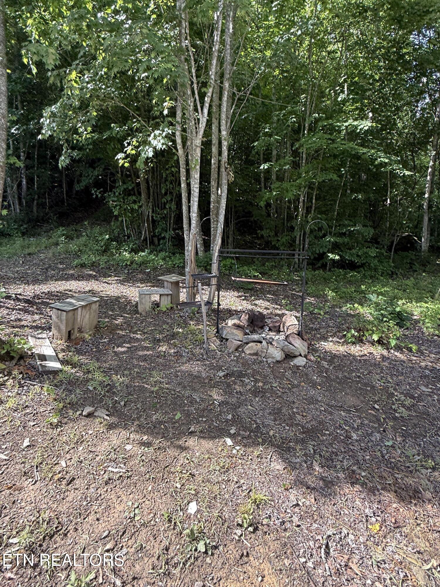 549 Defender Road Lafollette TN 37766
