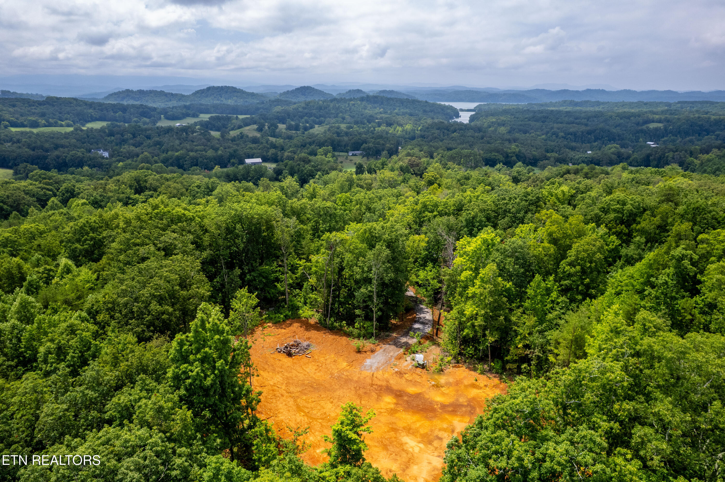 7647 Tomotley Road Maryville TN 37801