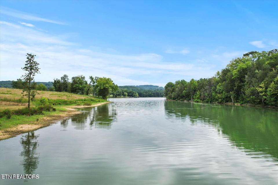 Lot 24 Waterfront Knoll Sharps Chapel TN 37866