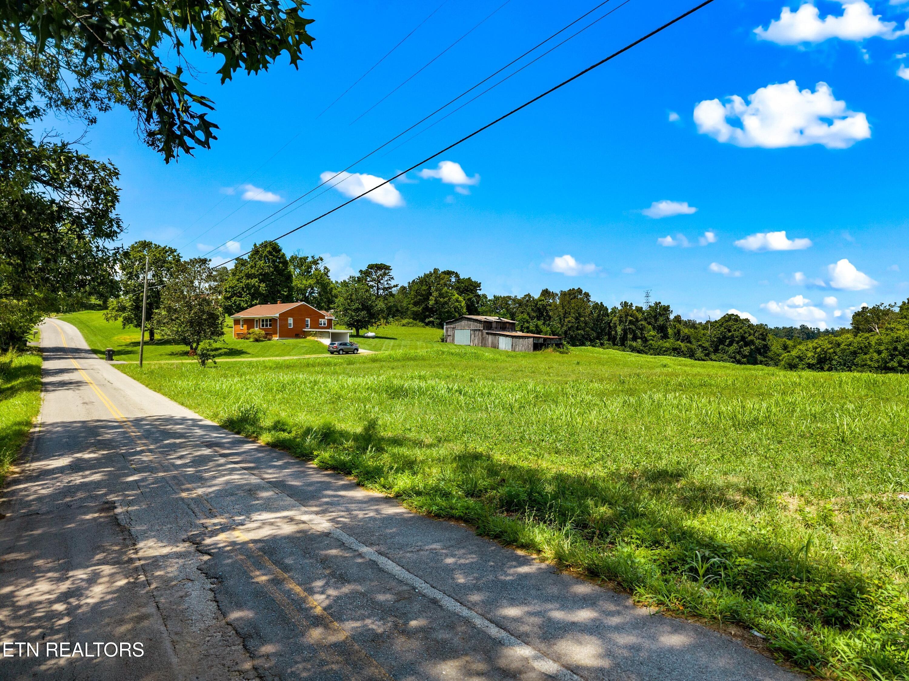 6899 Beacon Light Road Whitesburg TN 37891