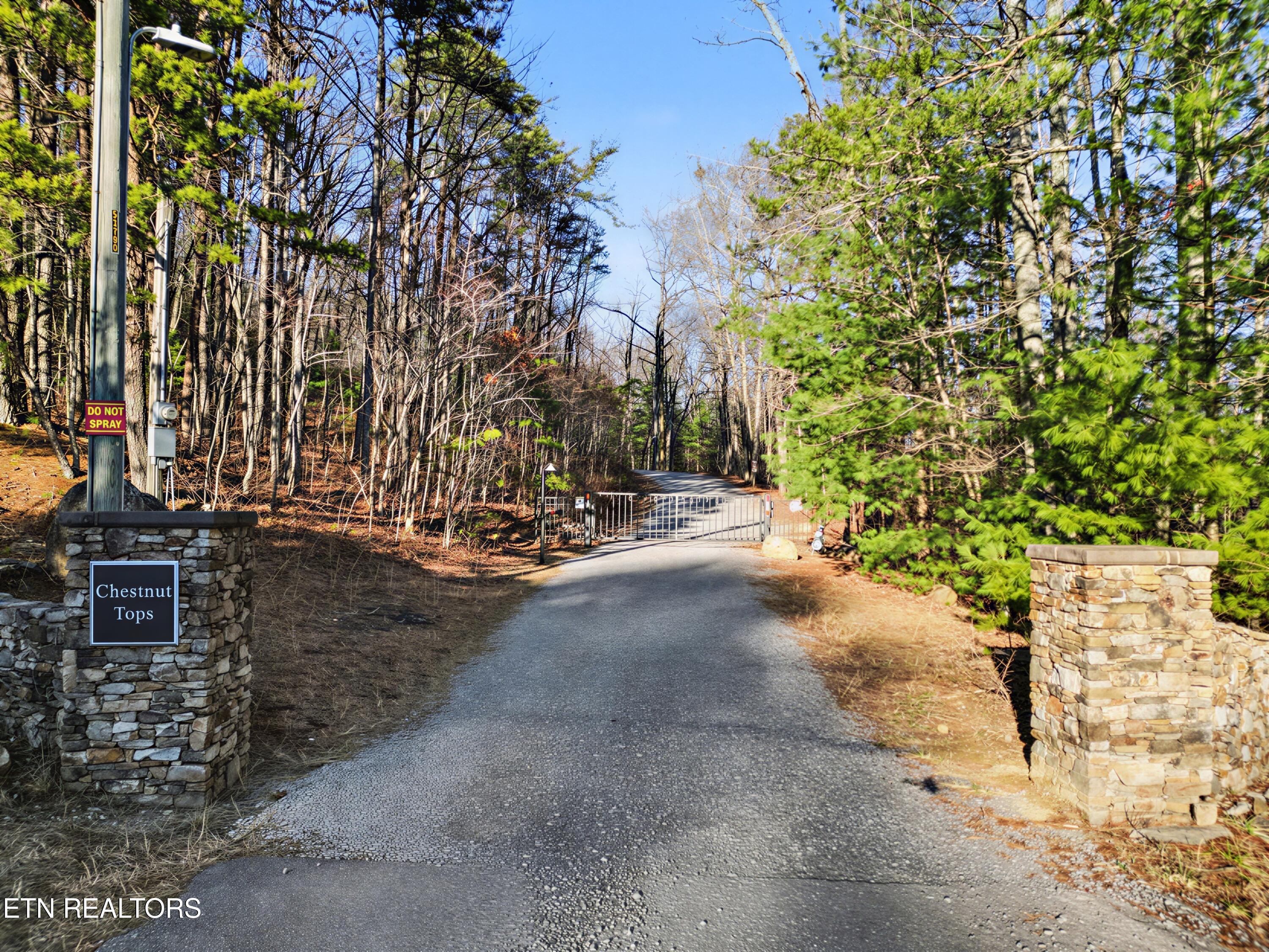 Avens Lane Tallassee TN 37878