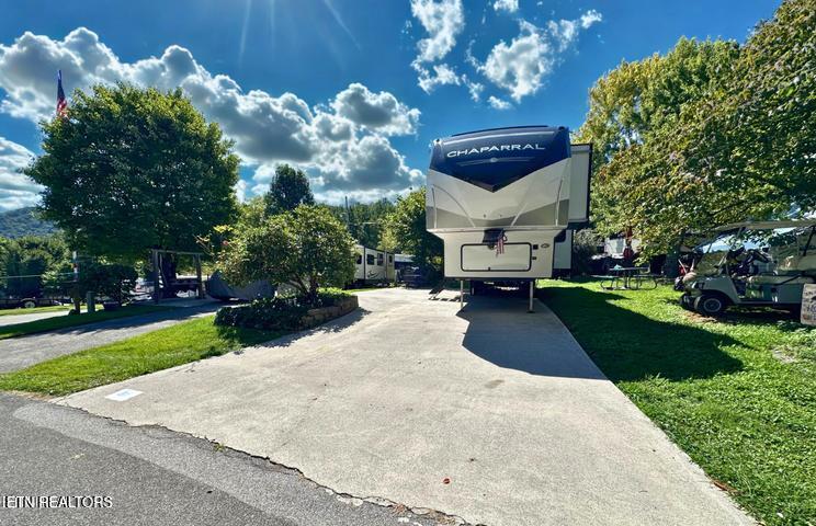 Lot 94 Highway 73 Townsend TN 37882