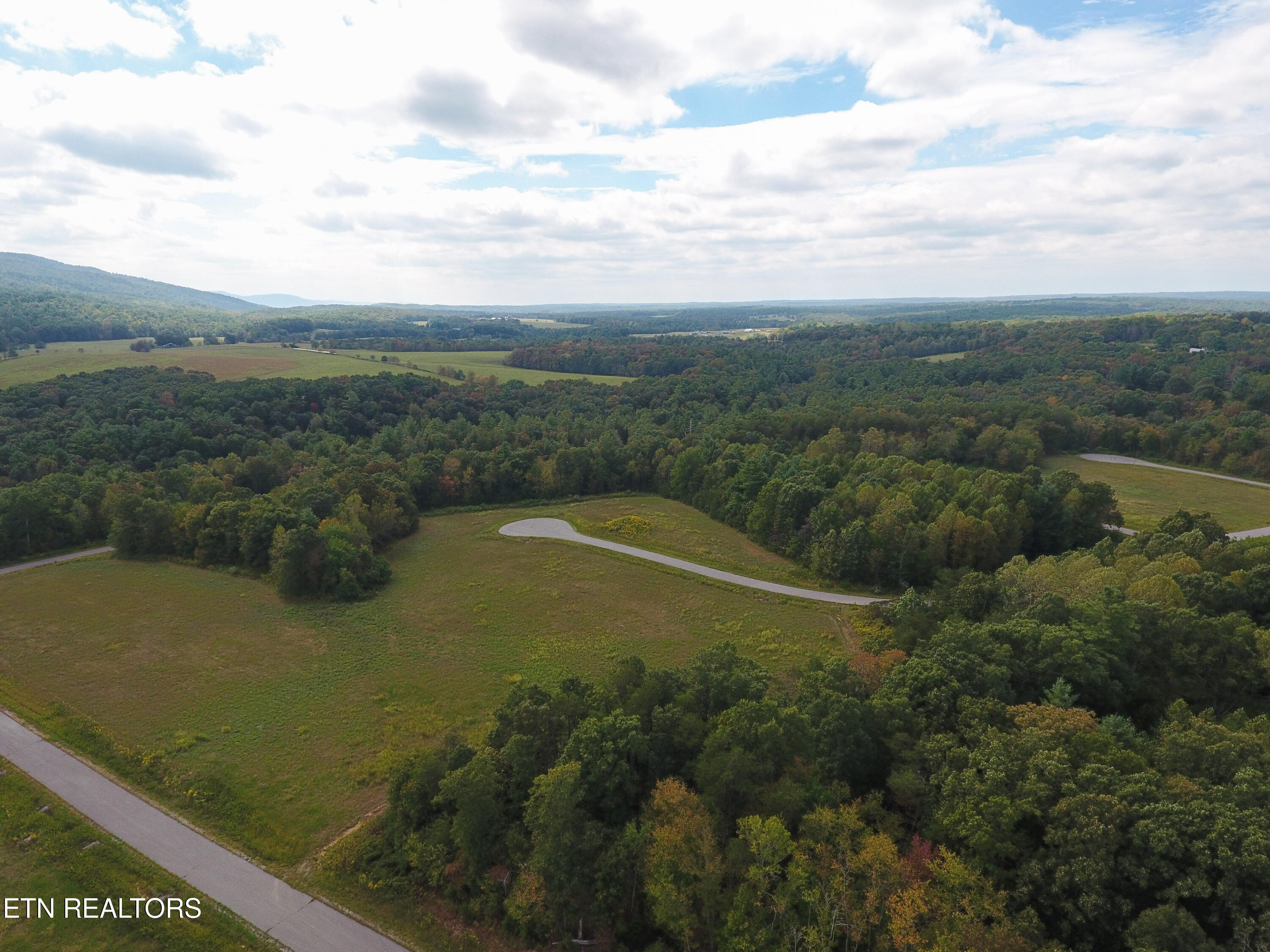 Noah Lane Crossville TN 38555