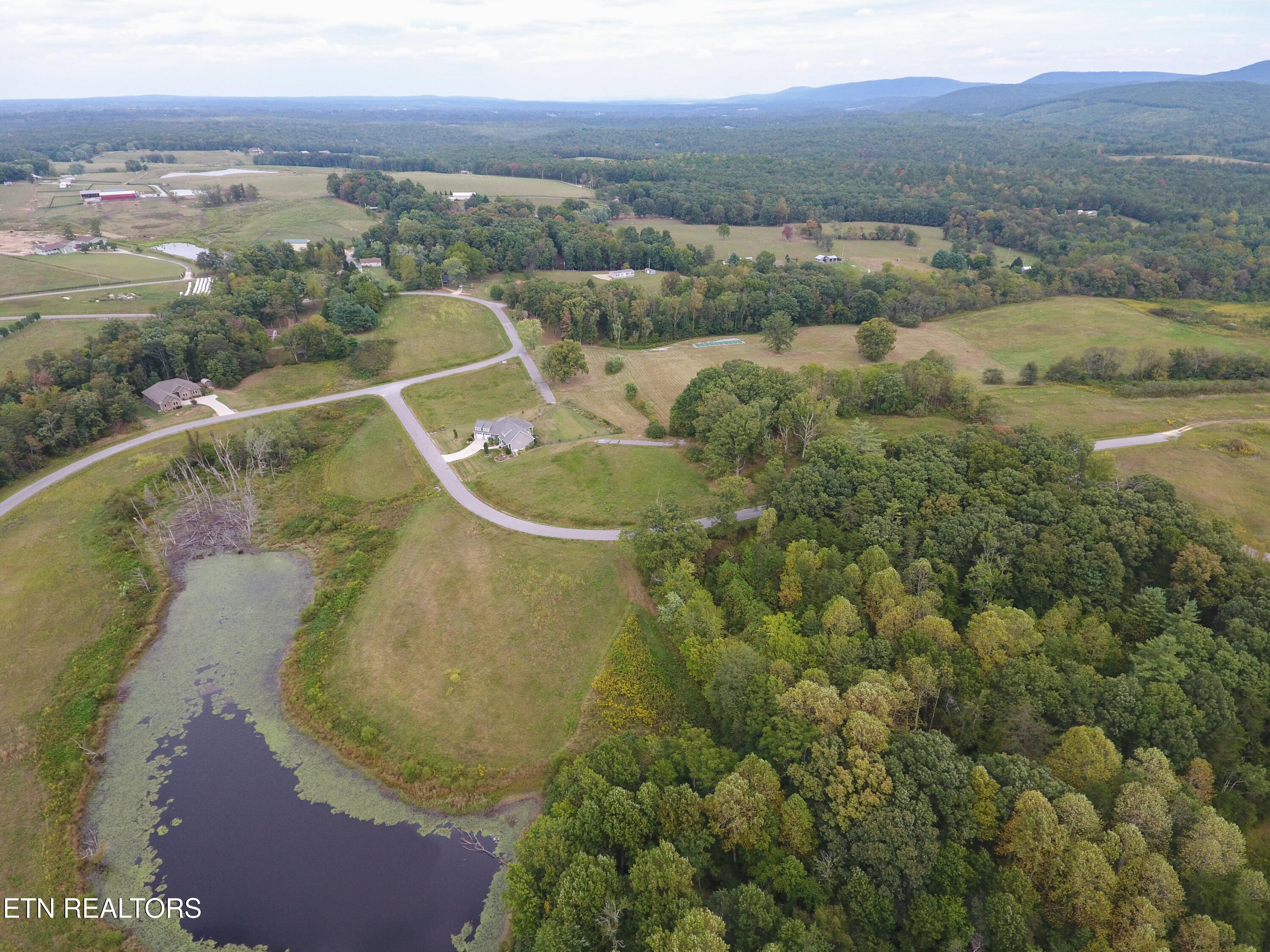 Noah Lane Crossville TN 38555