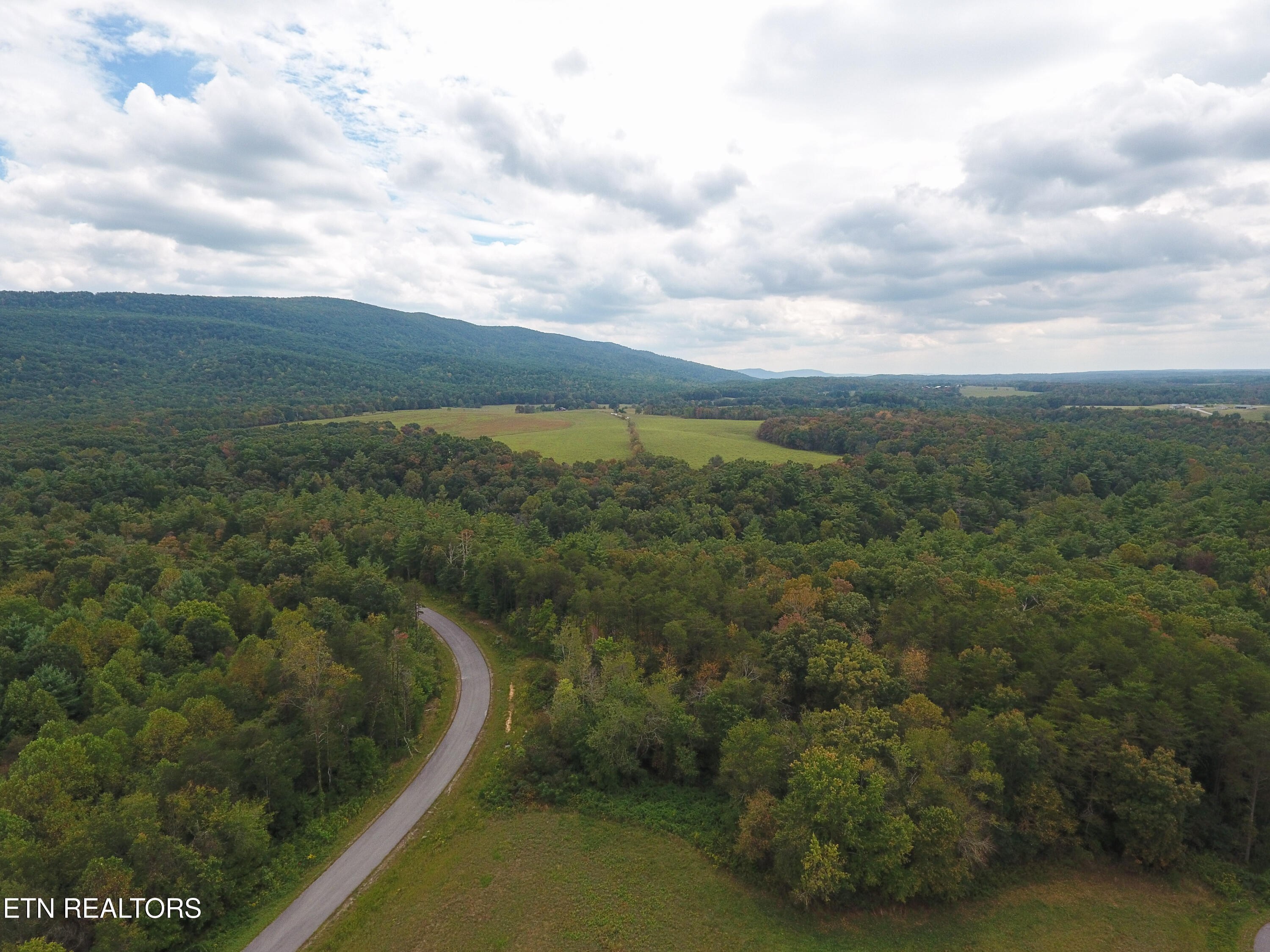 Noah Lane Crossville TN 38555