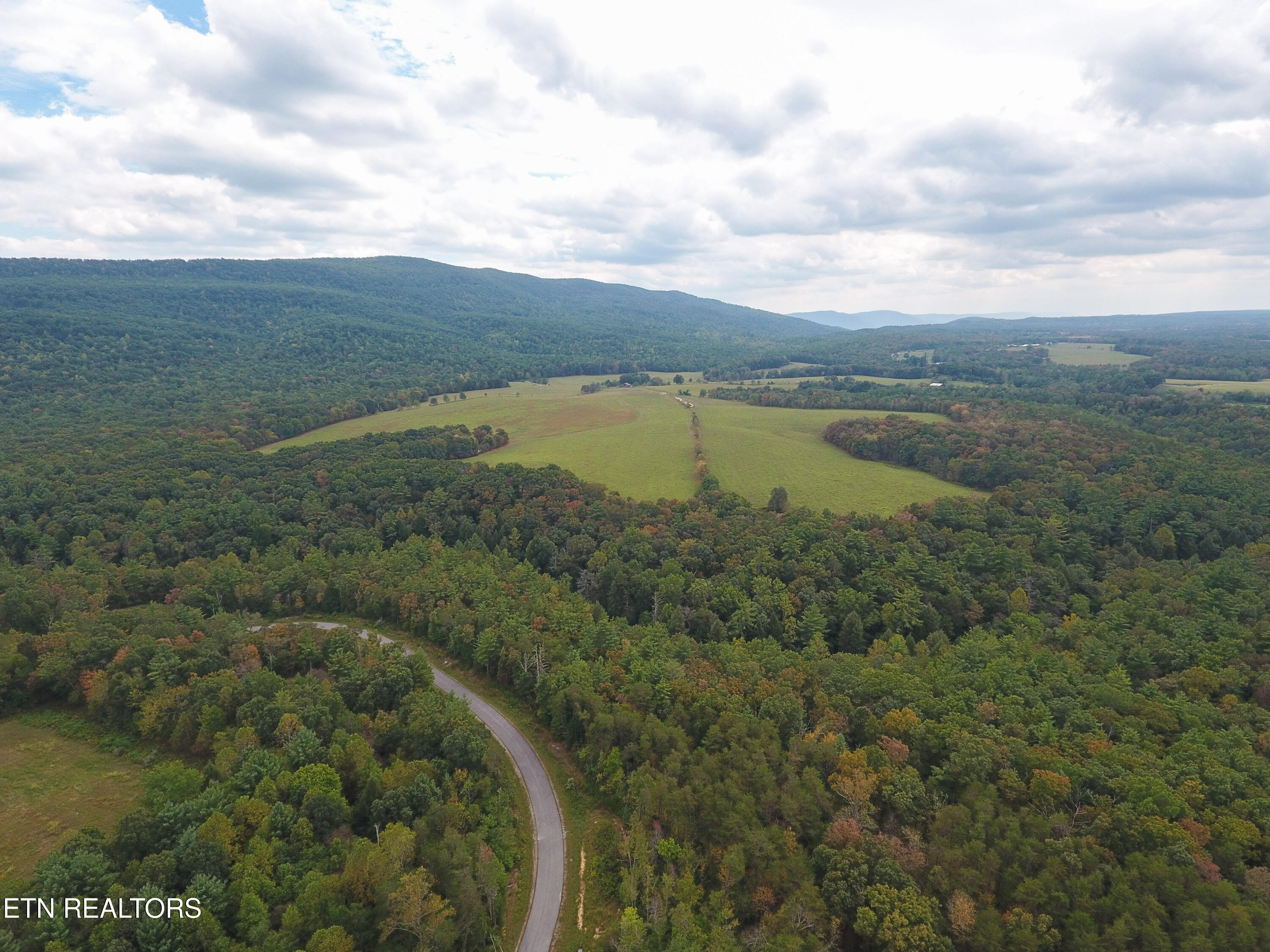 Noah Lane Crossville TN 38555