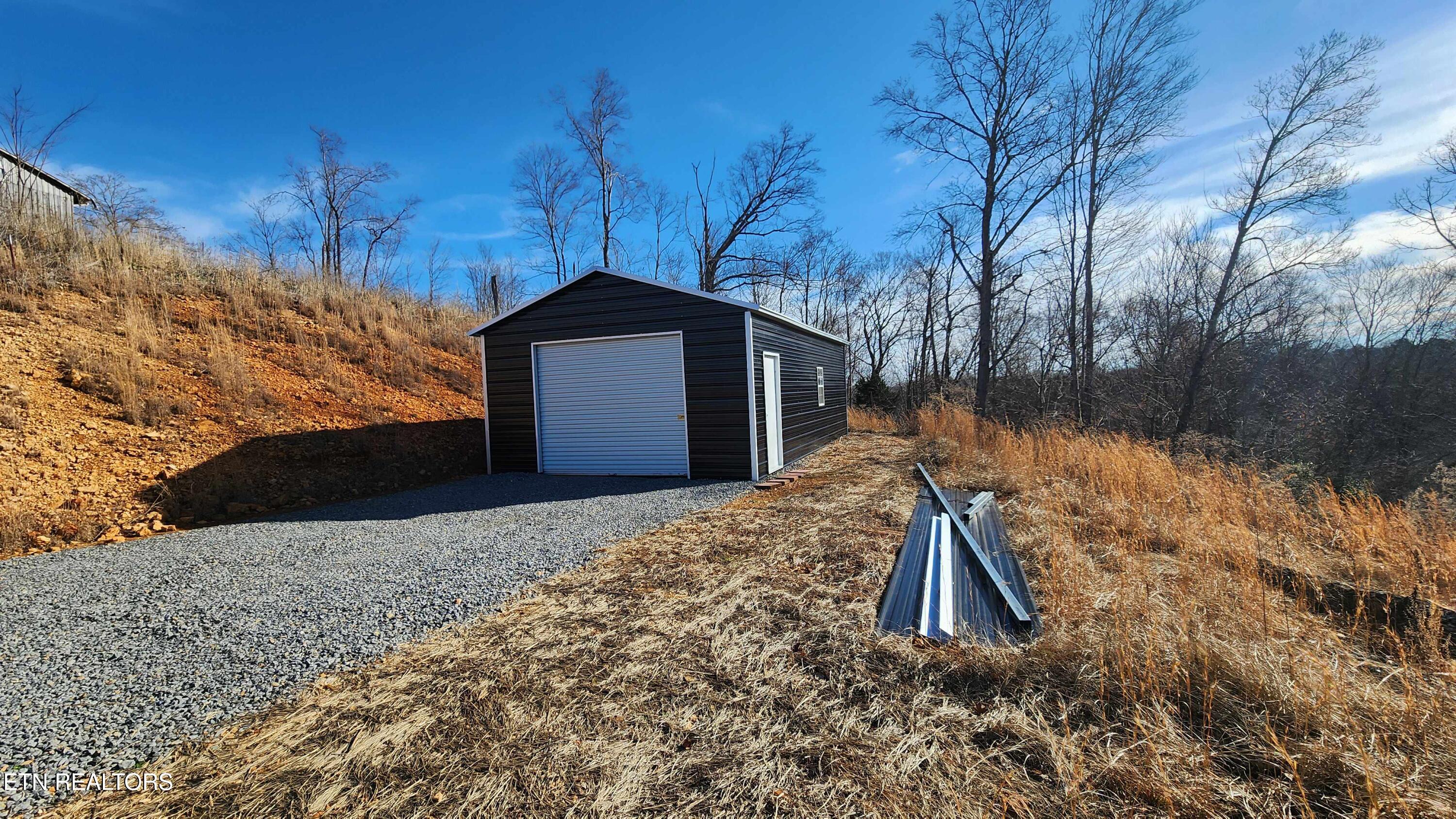276 Schelley Road Gainesboro TN 38562