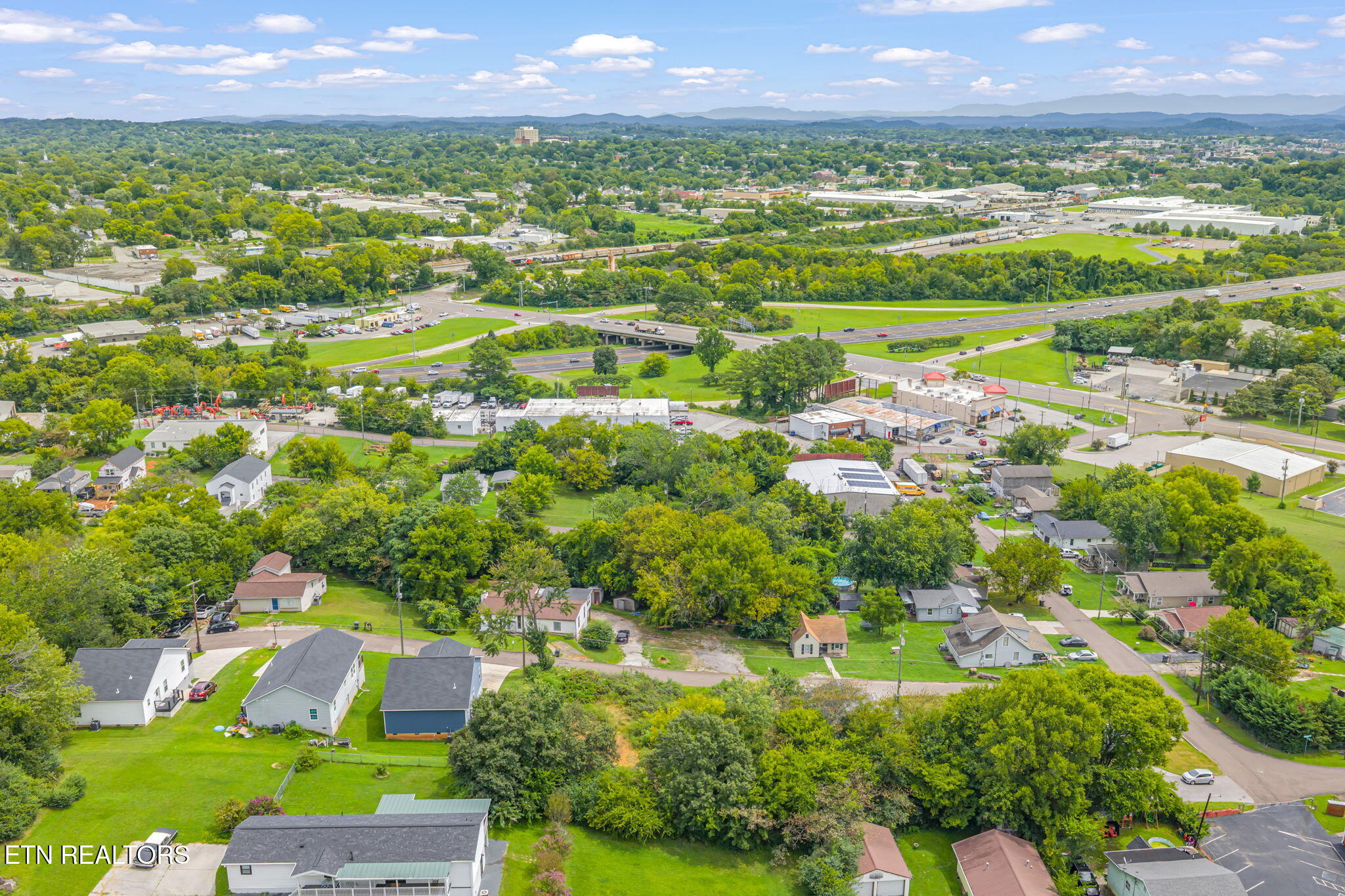 3317 Johnston Street Knoxville TN 37921