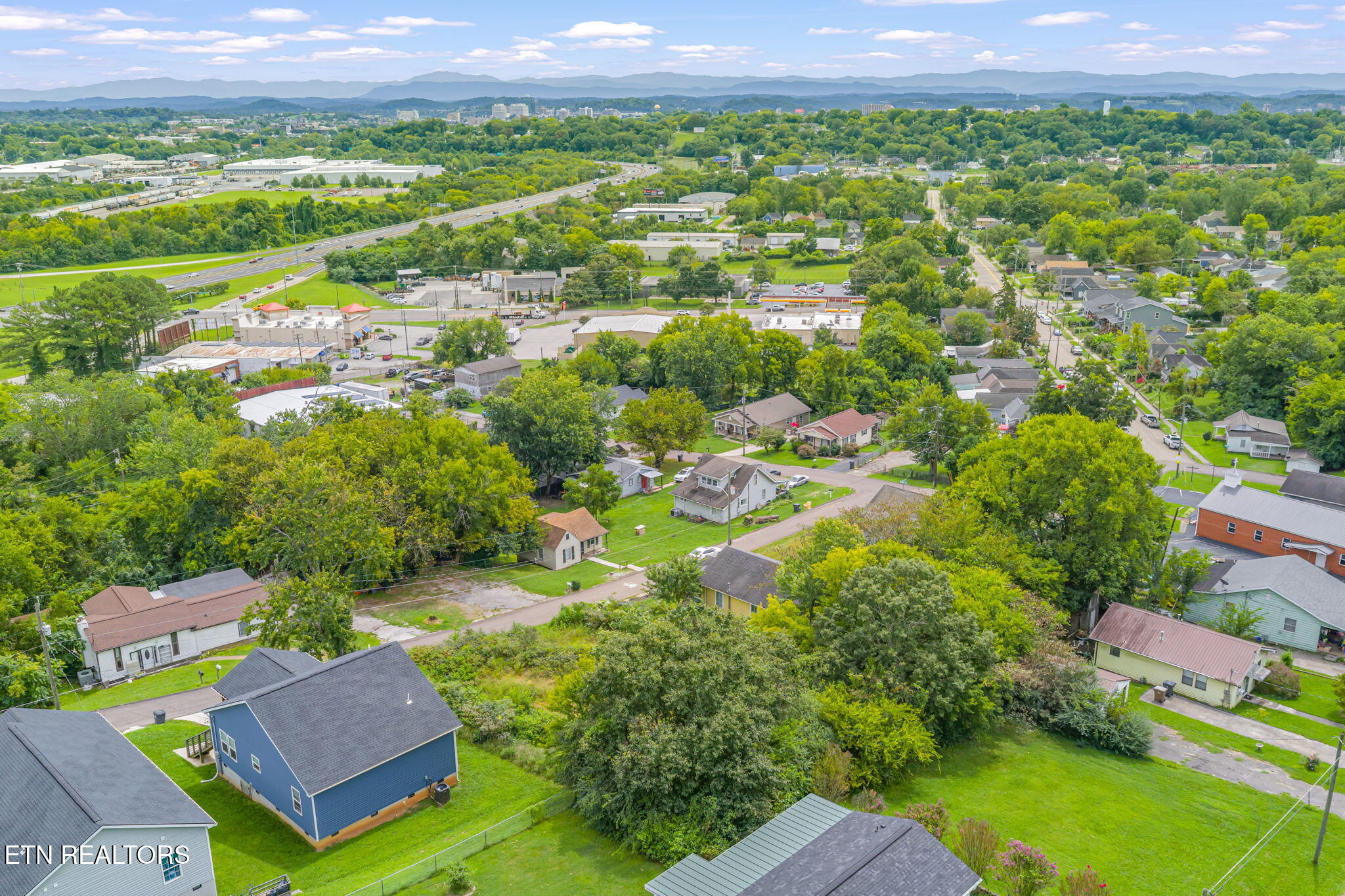 3317 Johnston Street Knoxville TN 37921