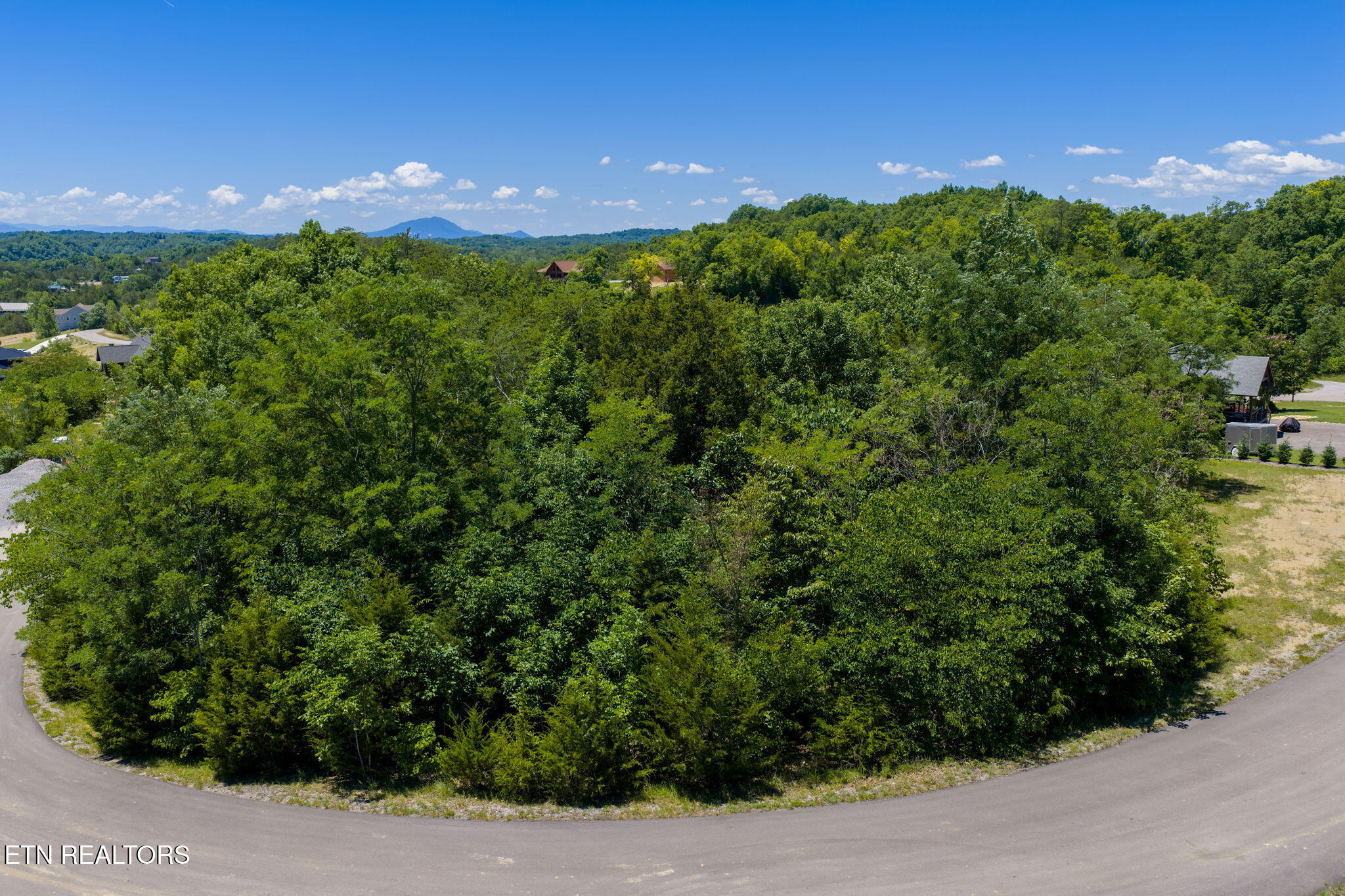 Lot 10 Bay View Point Sevierville TN 37876
