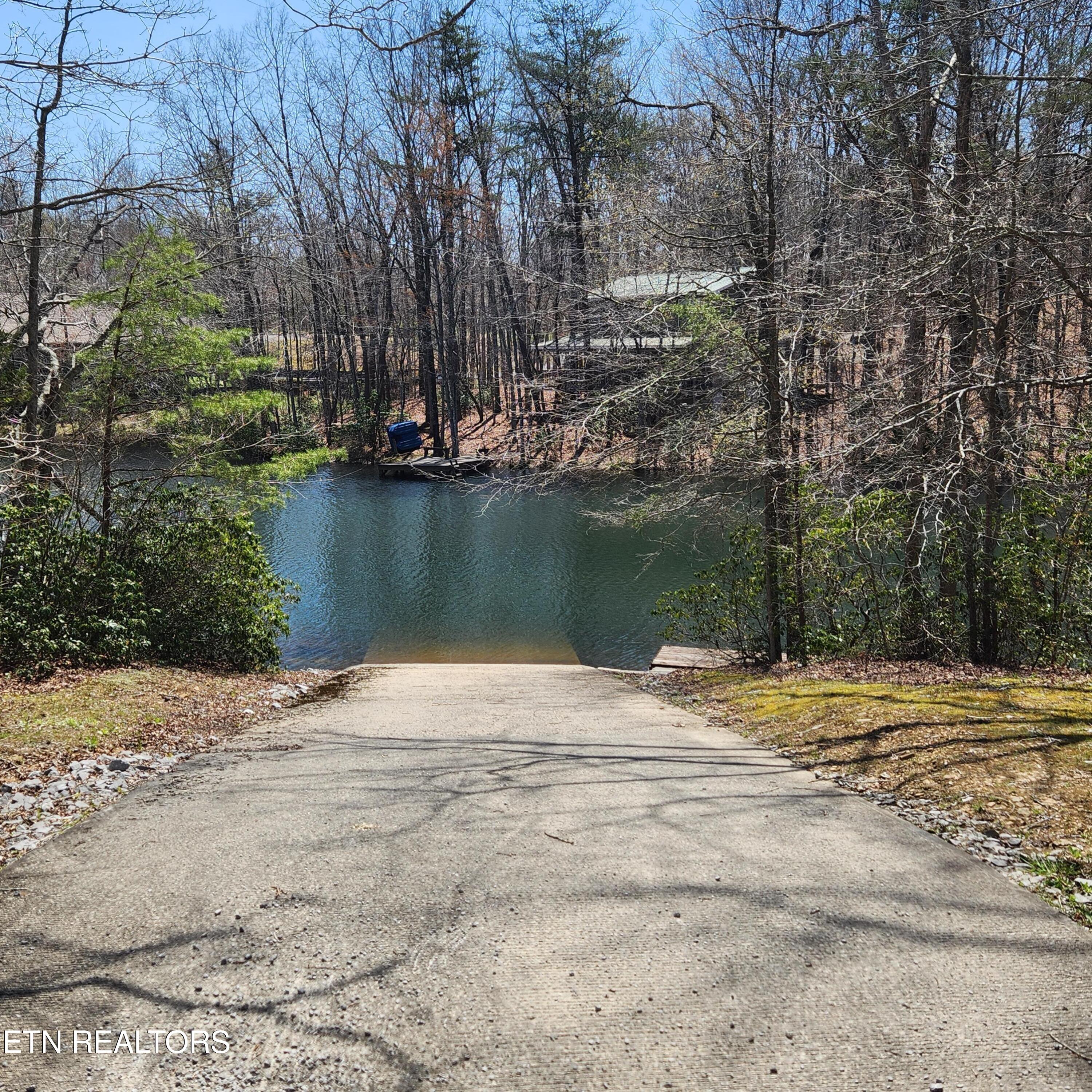 Cumberland Lakes Drive Monterey TN 38574
